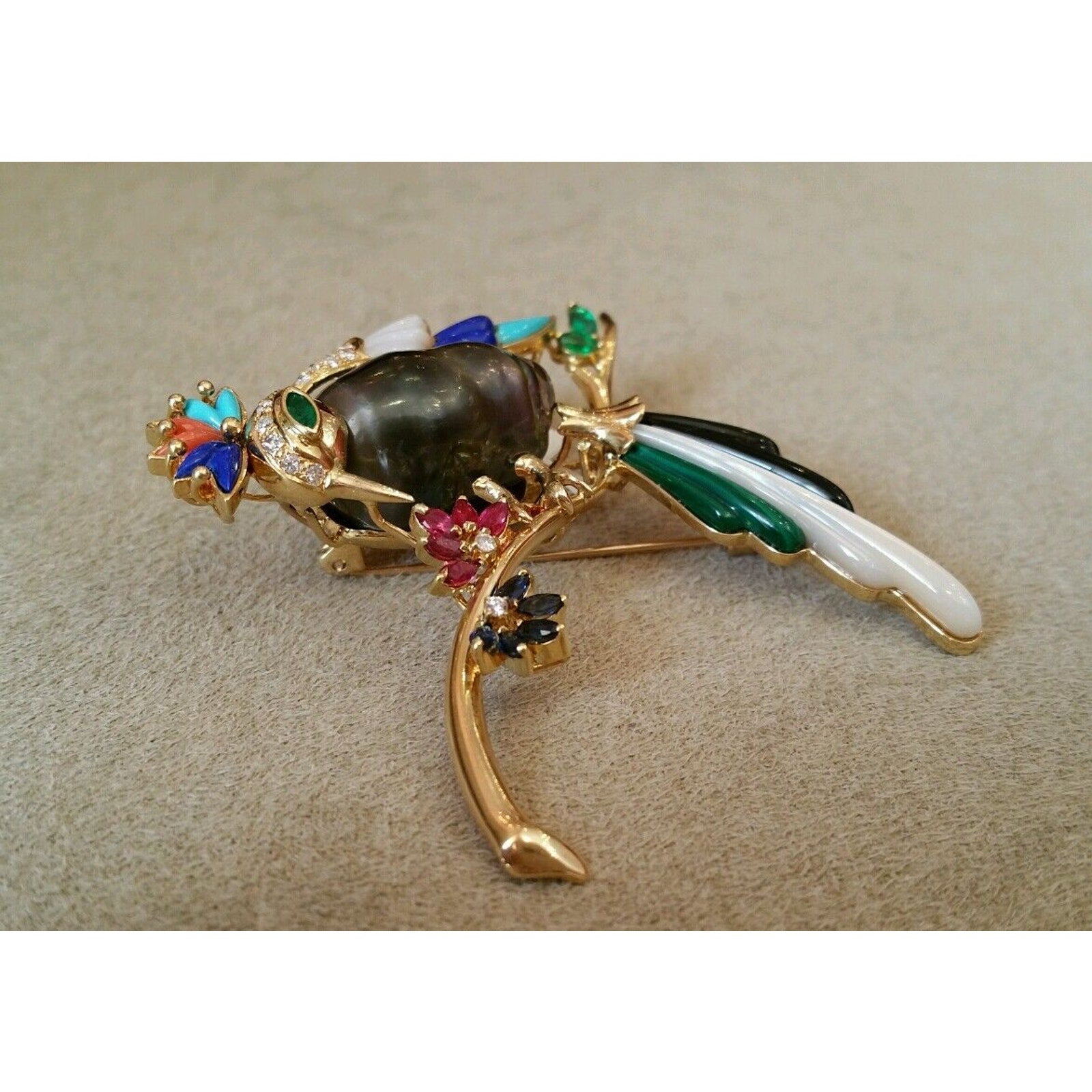 Bird Pin with Black Pearl, Diamonds and Mixed Stones in 18K Yellow Gold