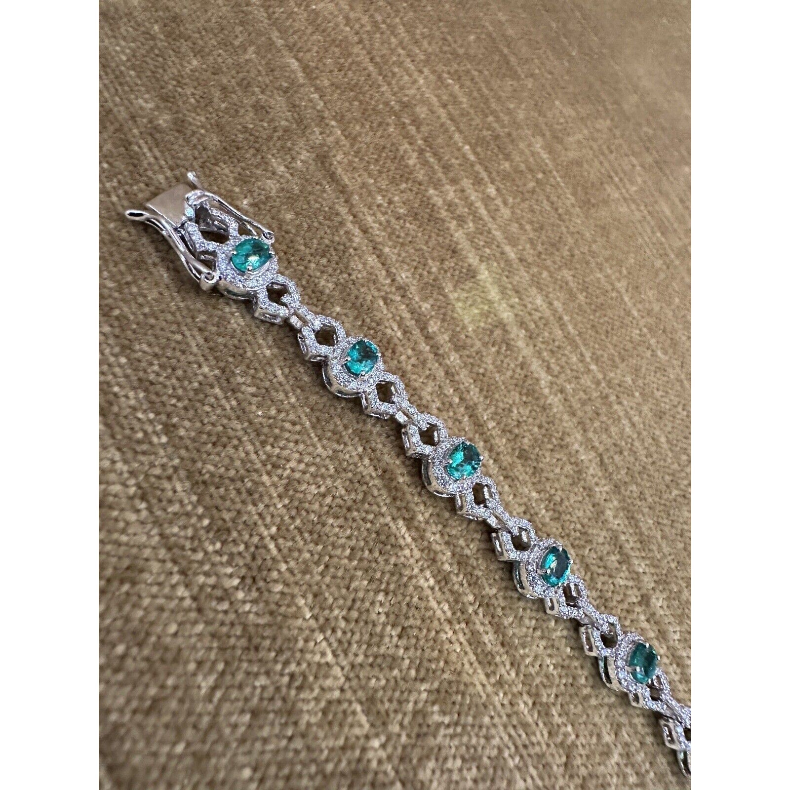 Emerald and Diamond Line Bracelet in 18k White Gold - HM2558AB