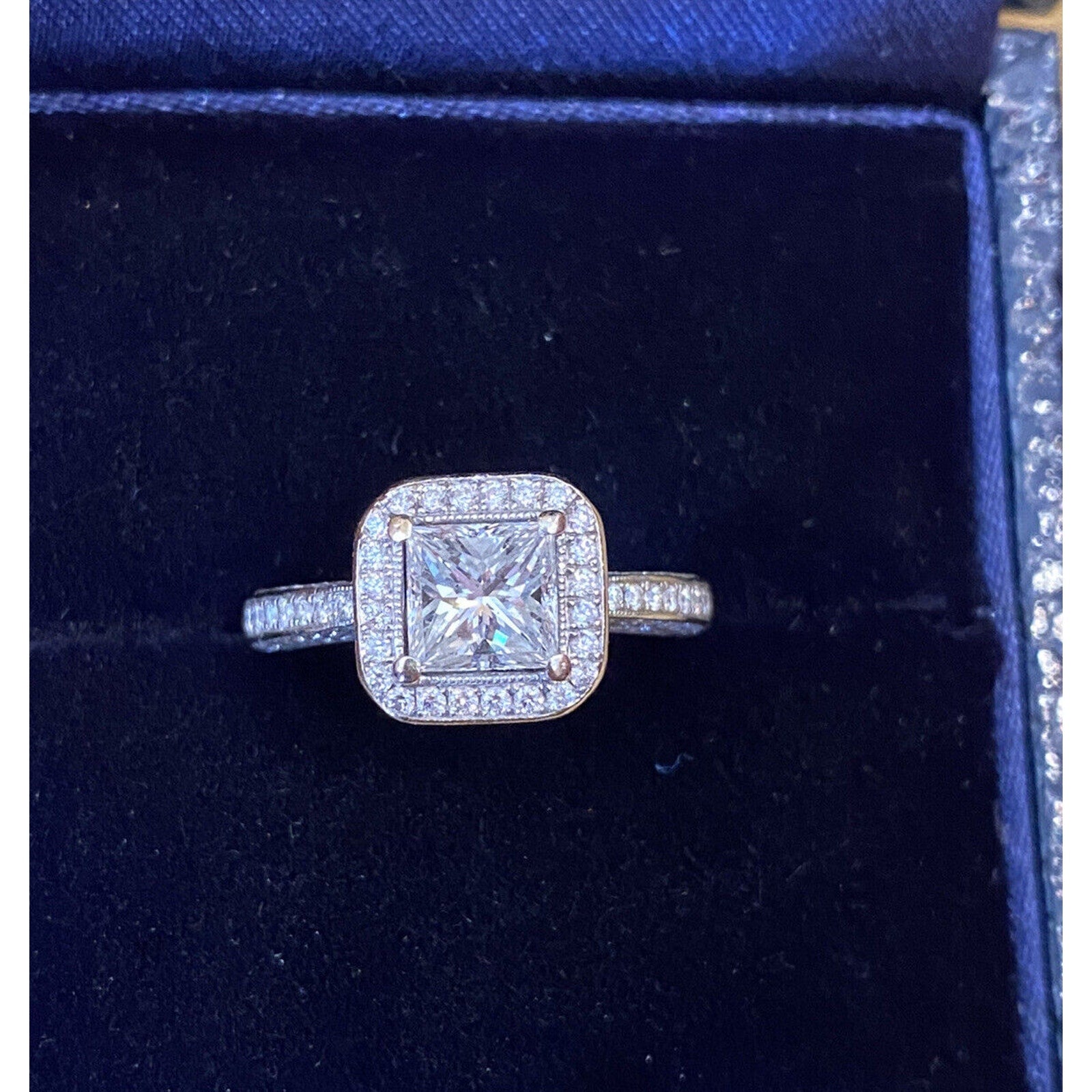 GIA 1.00 ct Princess cut Halo Diamond Ring in 18k White Gold - HM1921B