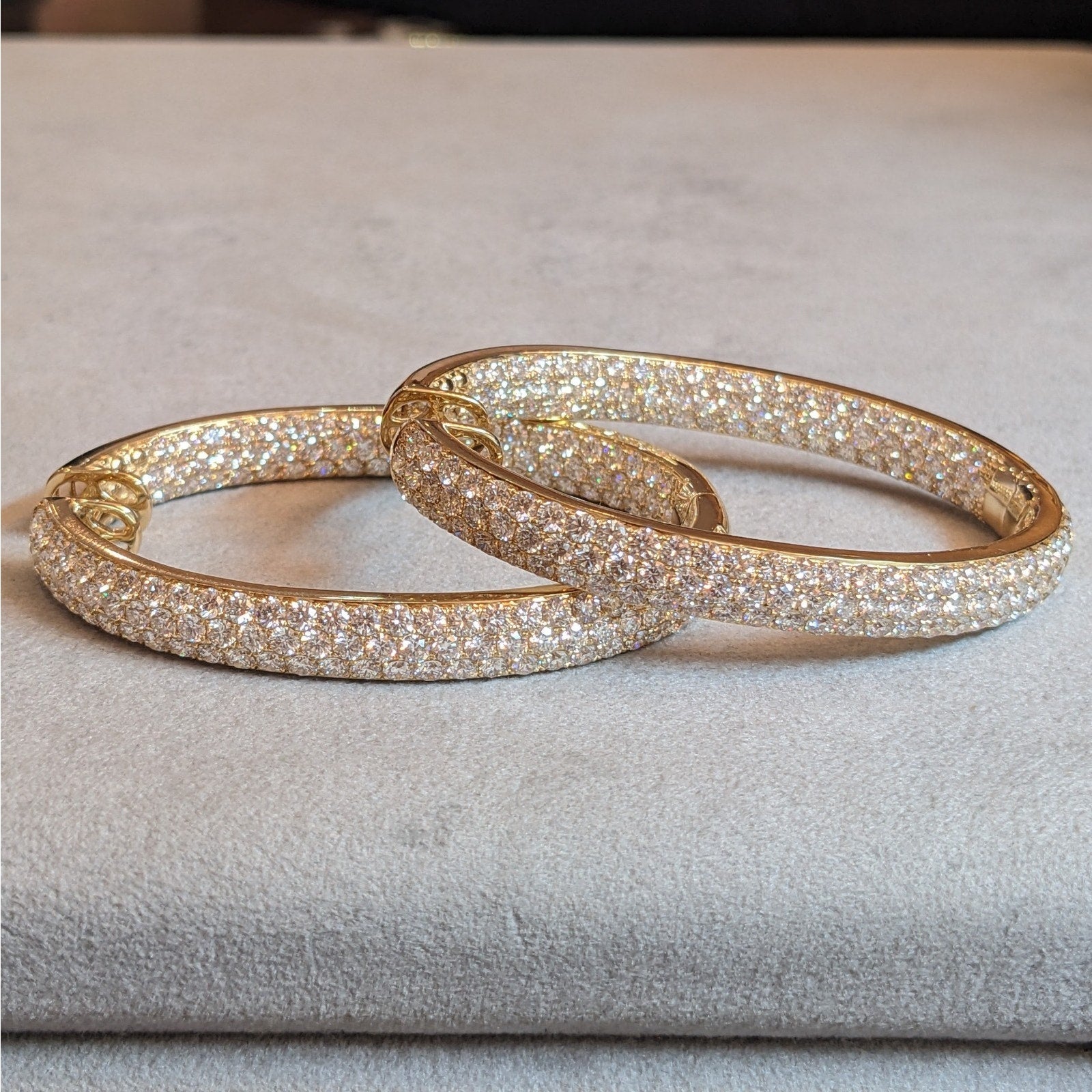 14.85cts Inside Out Oval Pave Diamond Hoop Earrings in 18k Yellow Gold