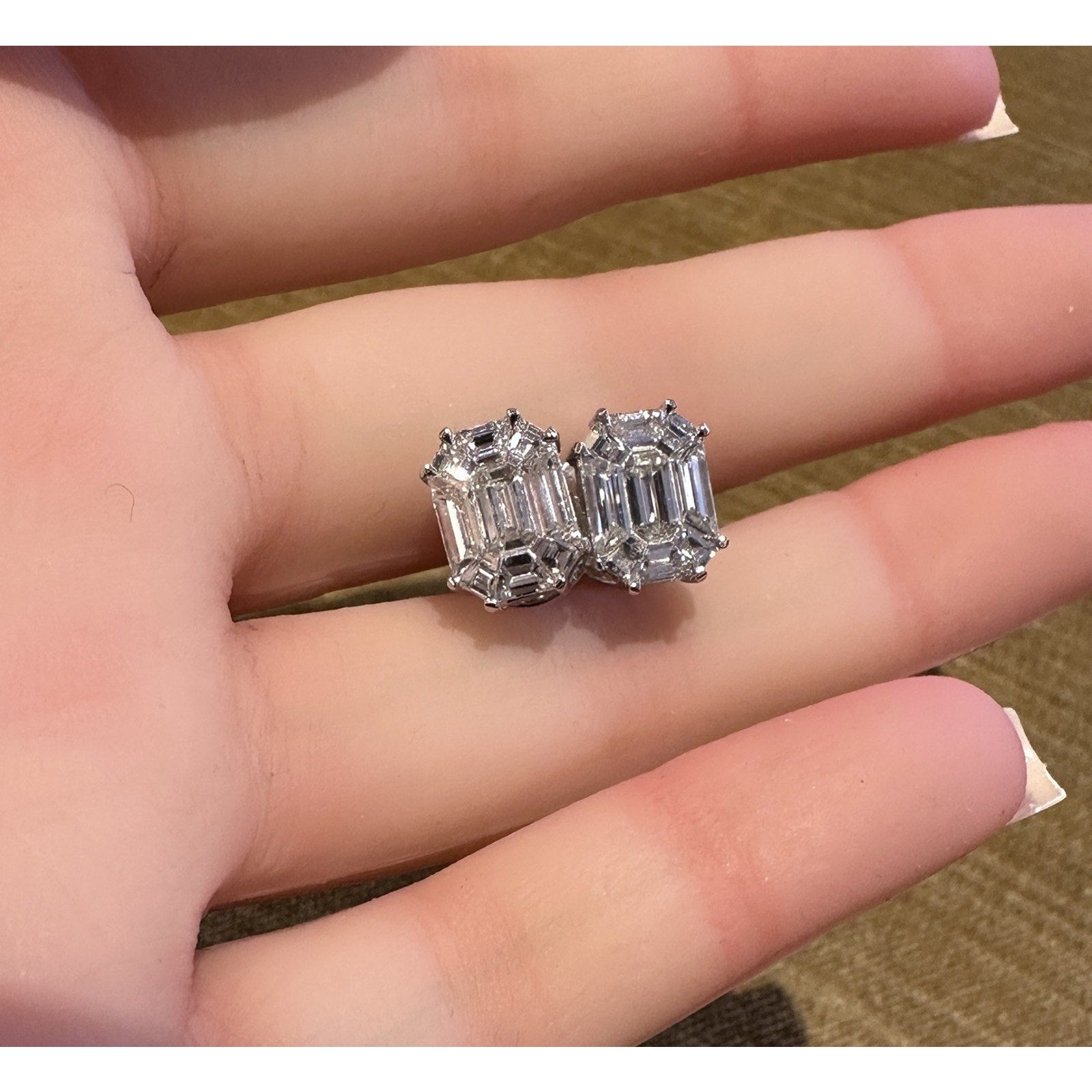 Illusion set Natural Diamond Stud Earrings 2.04cttw in 18k White Gold