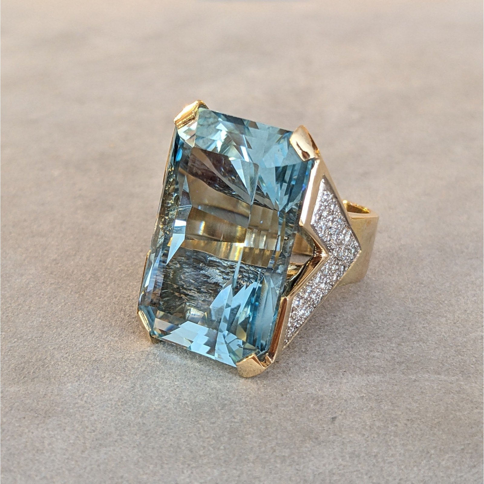 62 ct Aquamarine and Diamond Cocktail Ring in 14k Yellow Gold