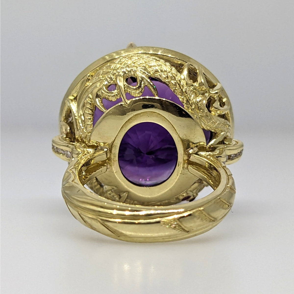 GIA Round Amethyst 29.51 ct and Diamond Dragon Ring in 18k Yellow Gold