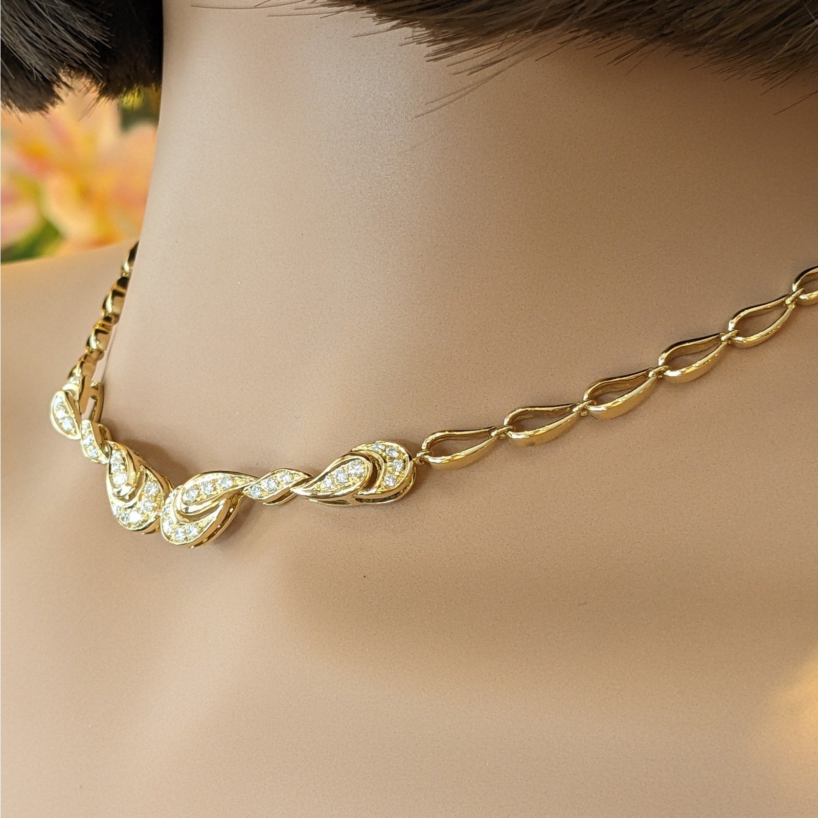 ITALY Diamond Choker Necklace in 18k Yellow Gold