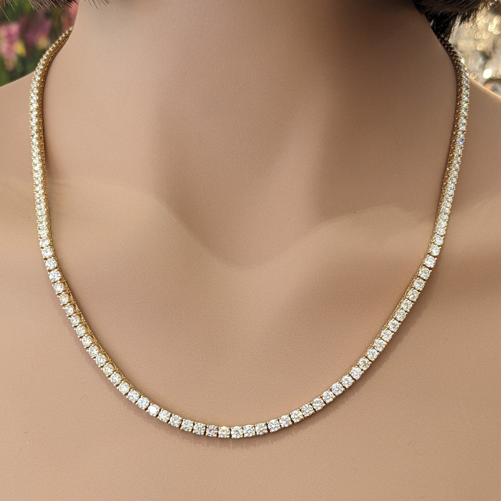 4-prong Round Diamond Tennis Necklace 14.50 cttw in 14k Yellow Gold