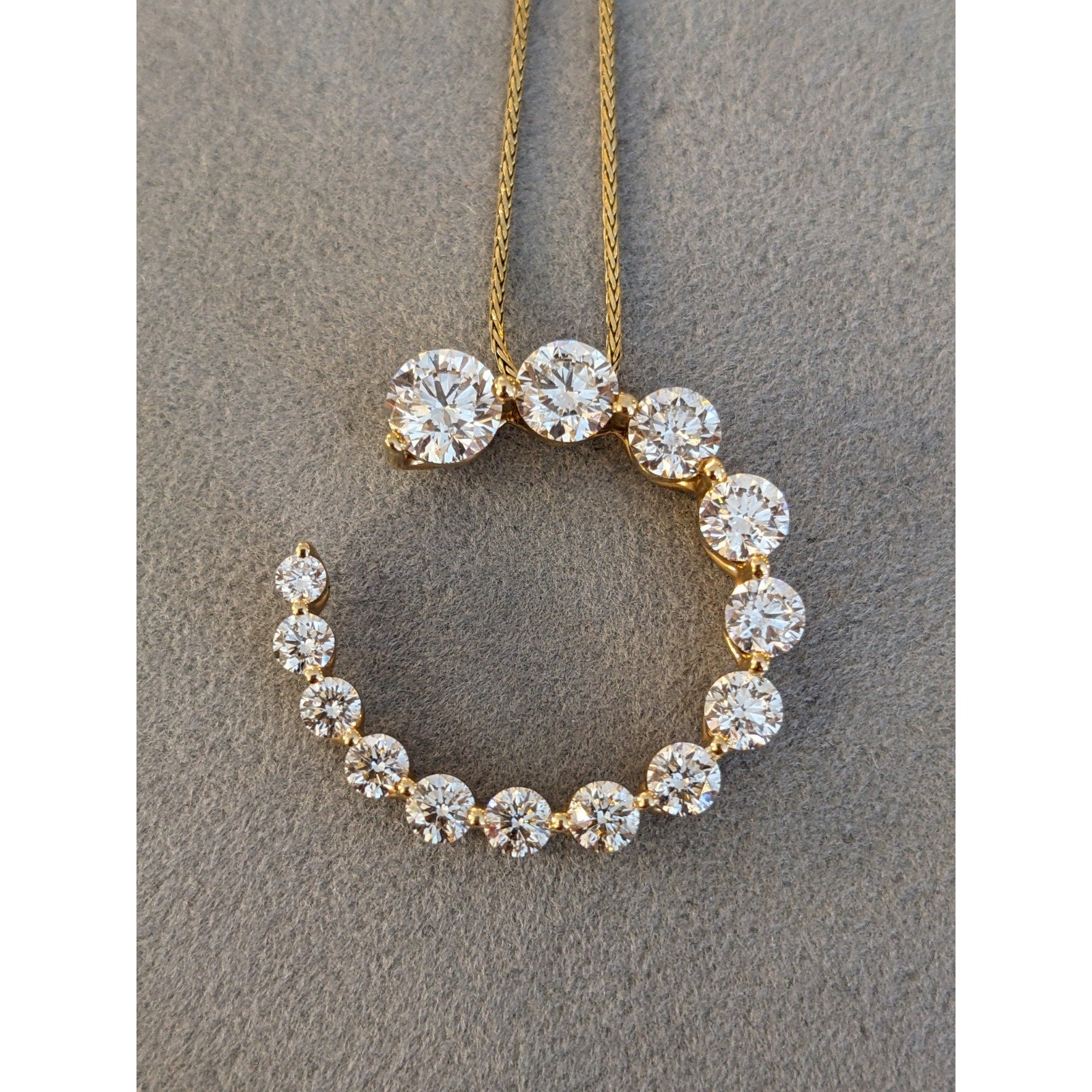 Diamond Graduating Swirl Pendant Necklace ~3.5cttw in 14k Yellow Gold
