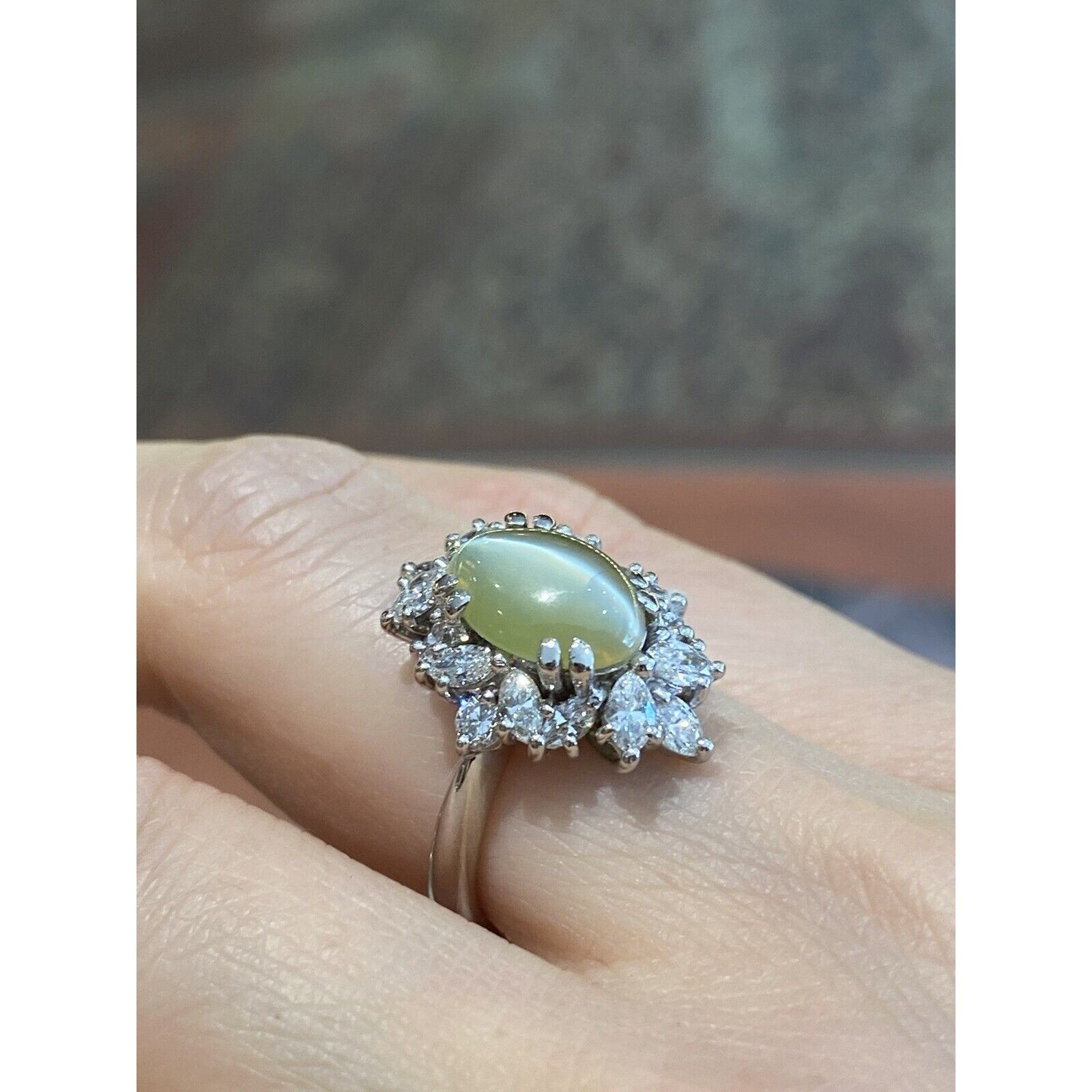 Cat's Eye Chrysoberyl and Diamond Ring in Platinum