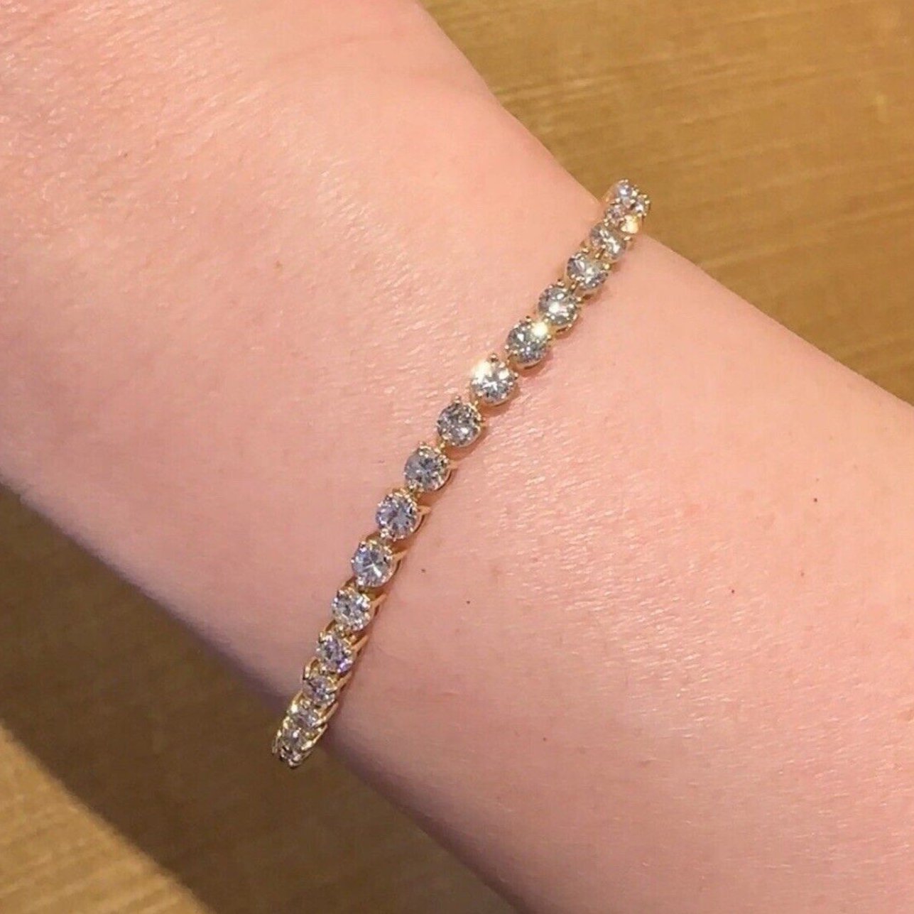 5.37 carats Round Diamond Tennis Bracelet in 14k Yellow Gold 7 inches