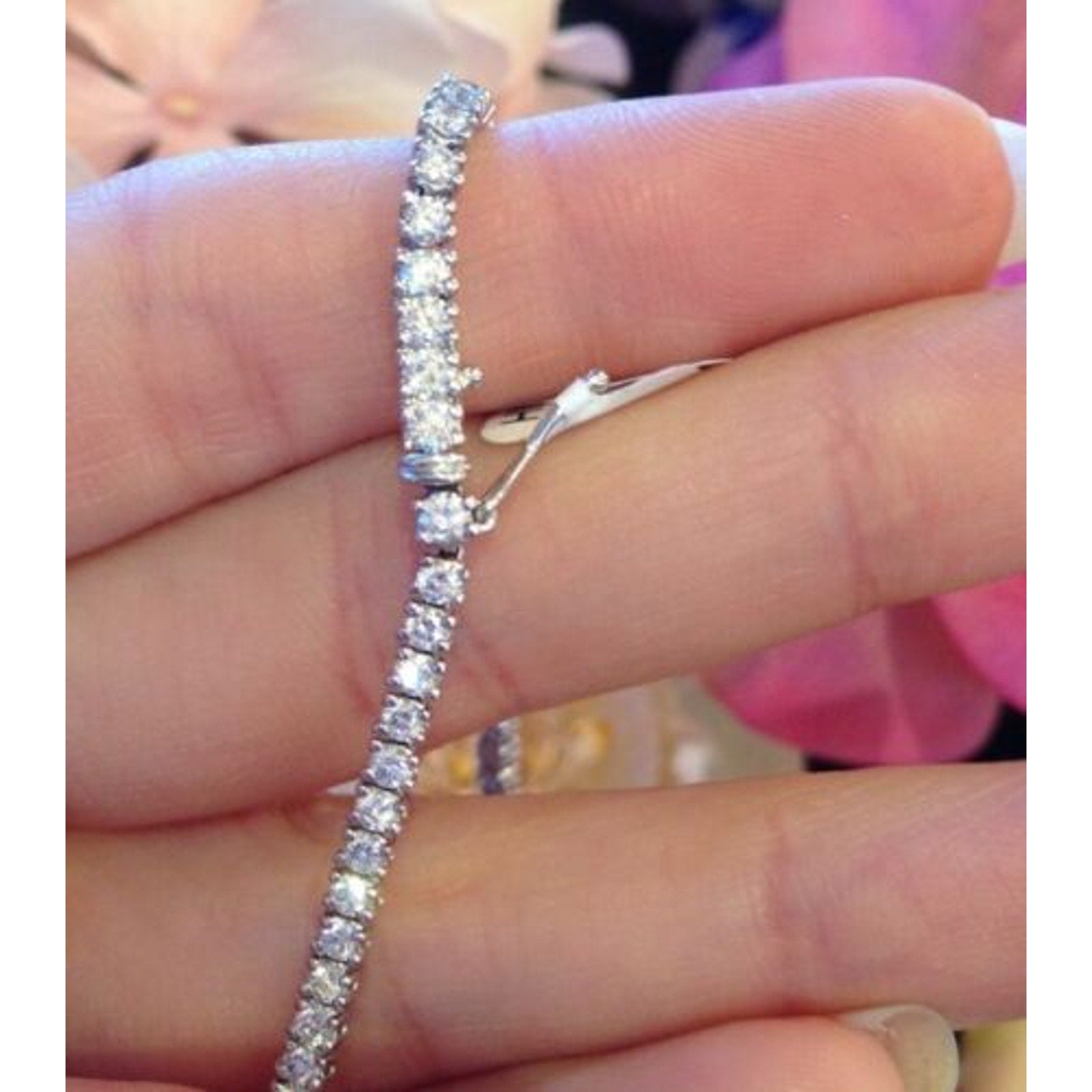 7.11 carat total weight Brown and White Diamond Choker Necklace 18k White Gold