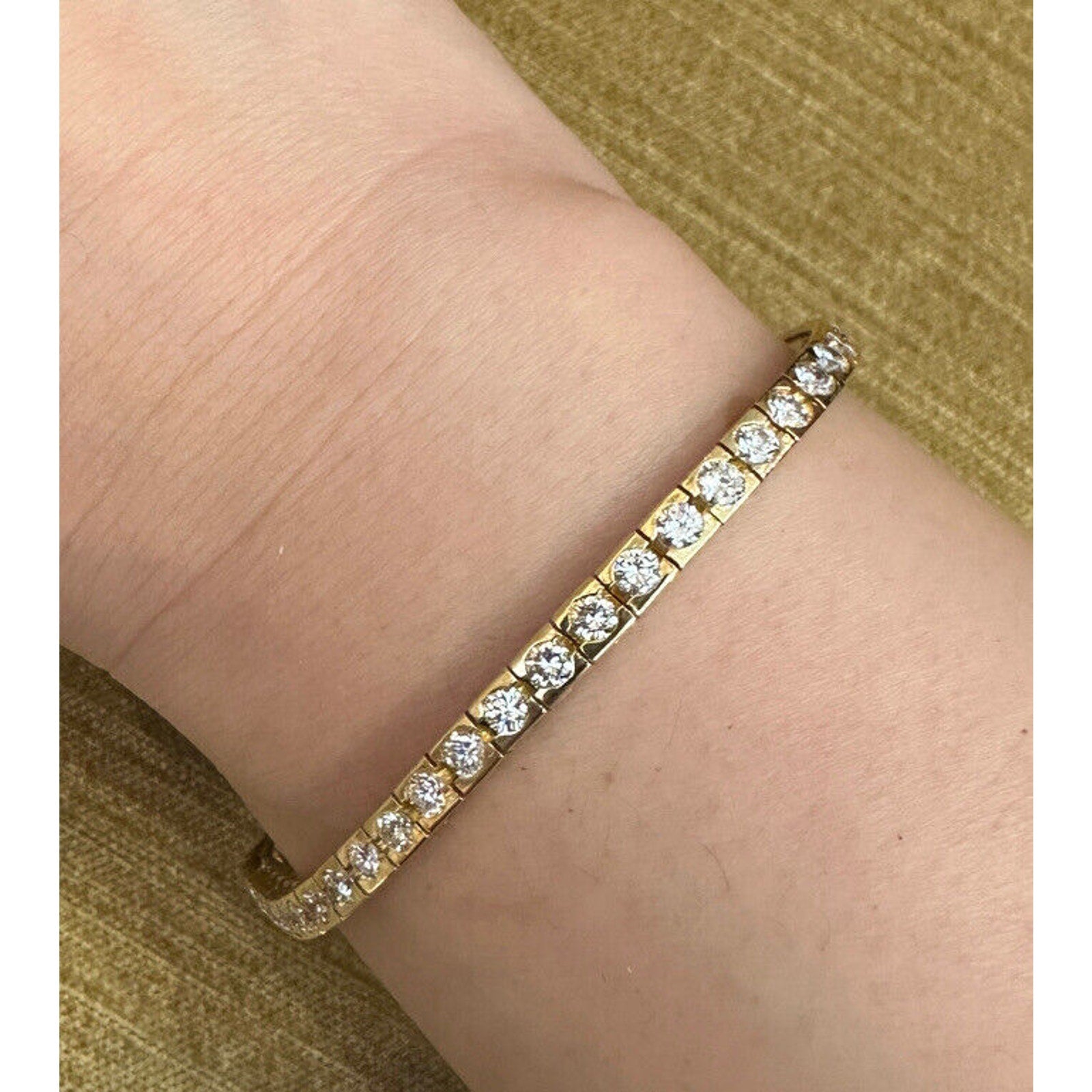 Round Diamond Tennis Line Bracelet 5.00cttw in 18k Yellow Gold - HM2514B
