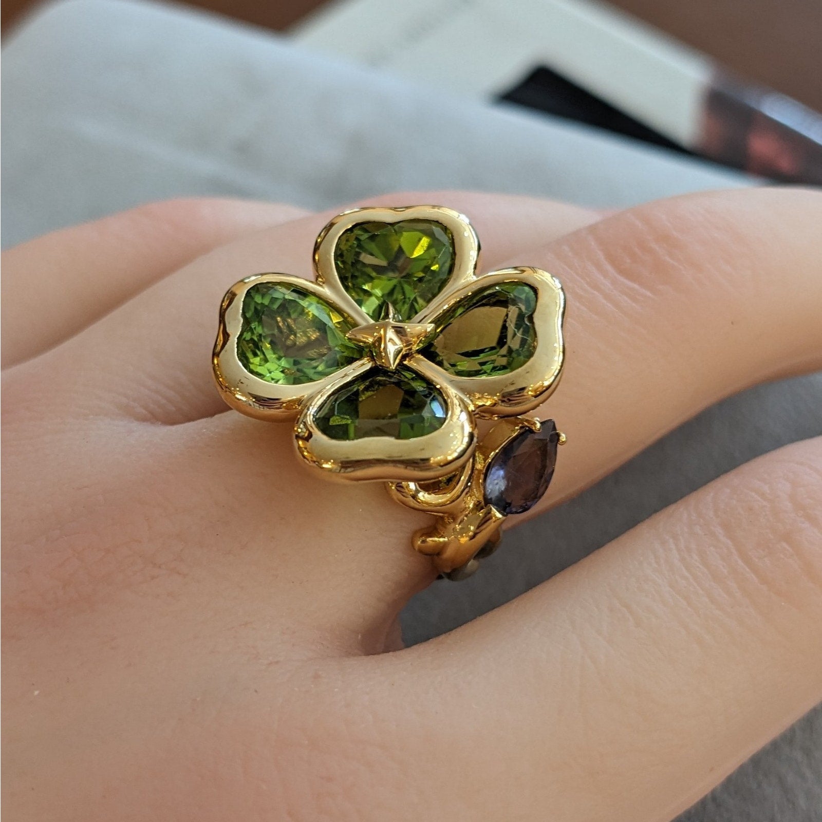 Four Leaf Clover Peridot and Sapphire Cocktail Ring in 18k Yellow Gold