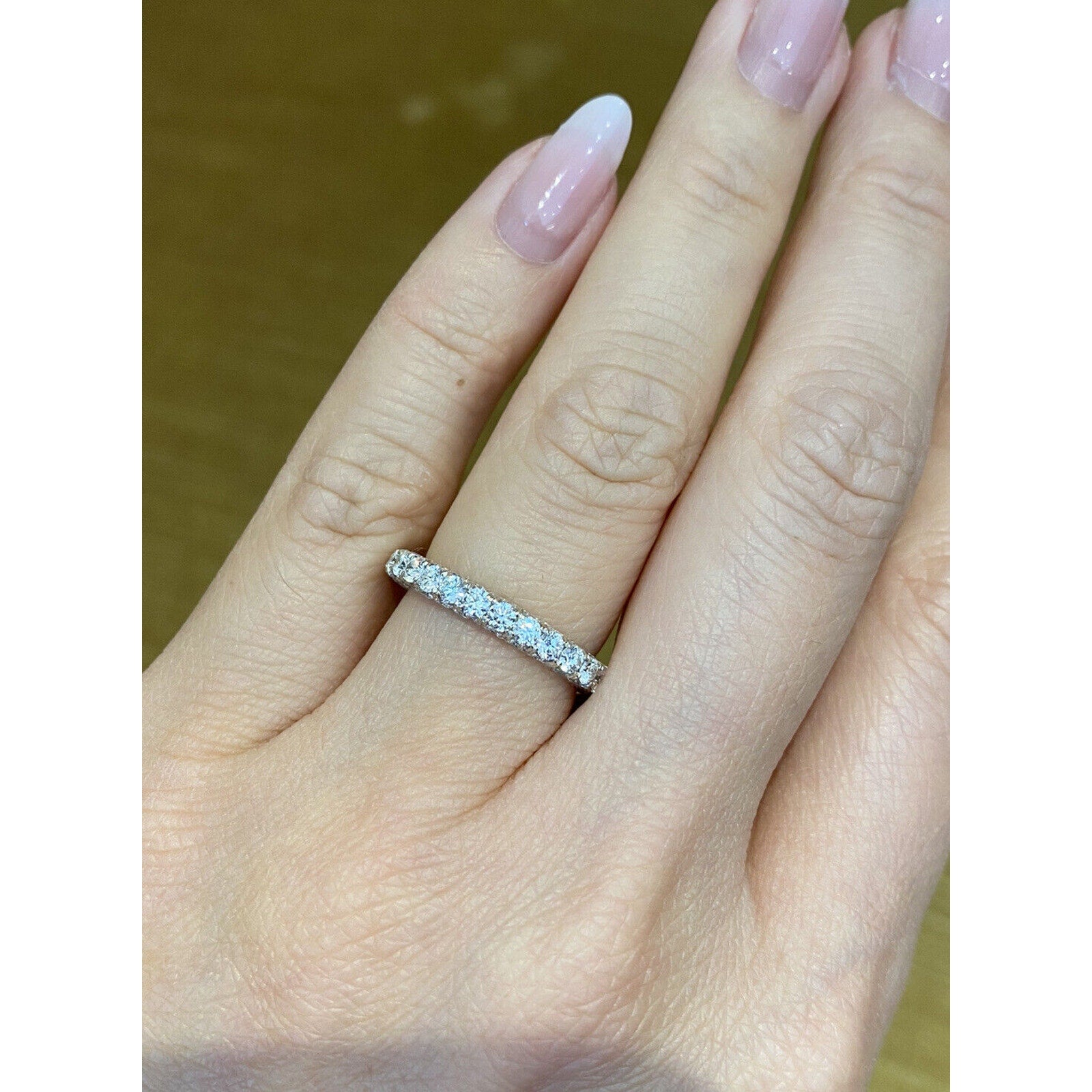 2.94 cts Diamond Eternity Band in 18k White Gold size 5.75 2.9mm