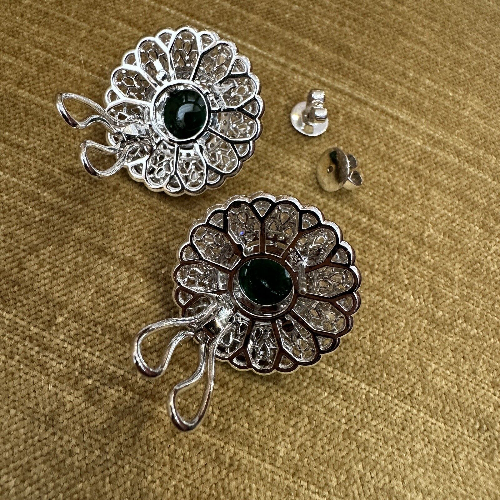 Emerald Cabochon and Rose cut Diamond Earrings in 18k White Gold - HM2569EI