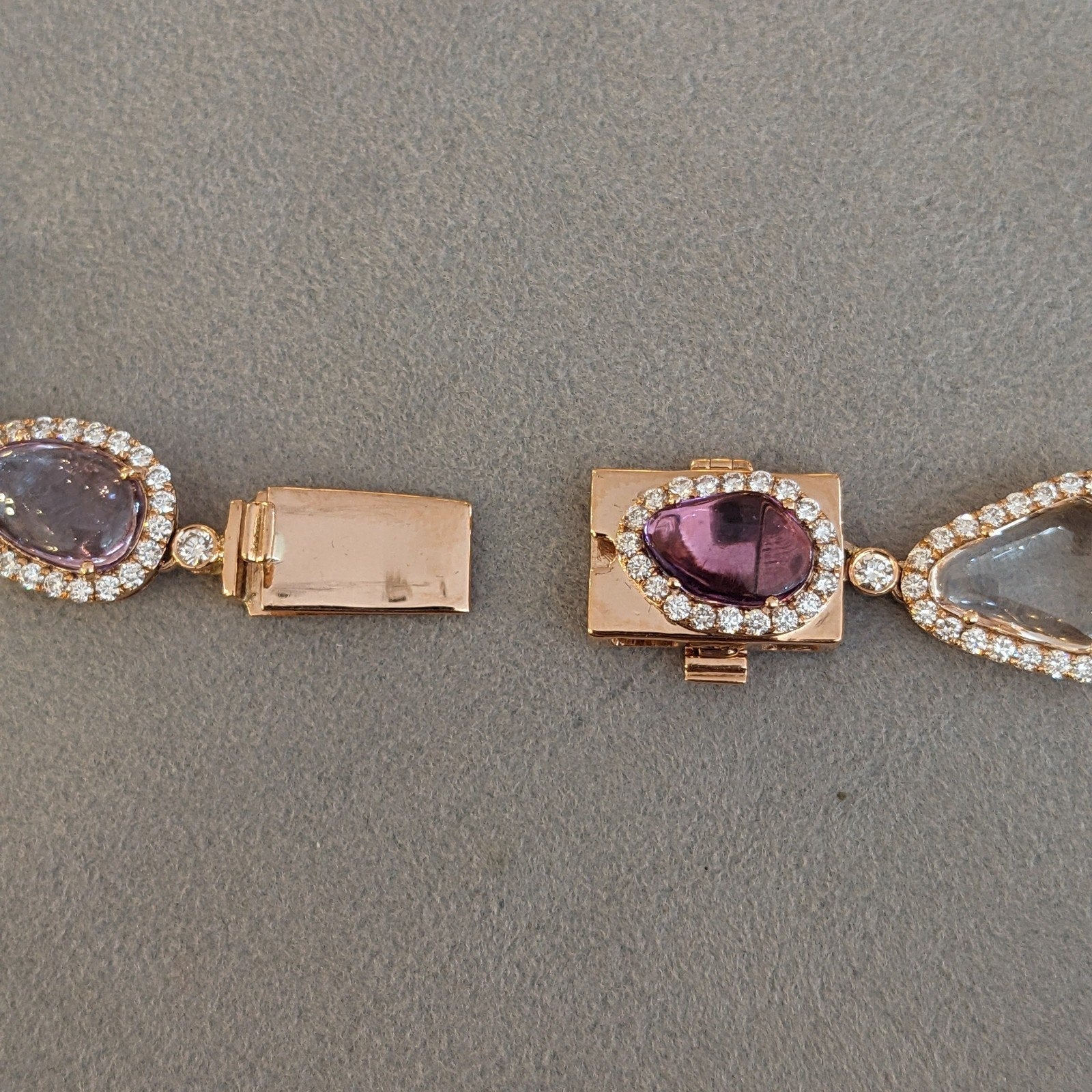 Certified Unheated Sapphire and Diamond Necklace in 18k Rose Gold