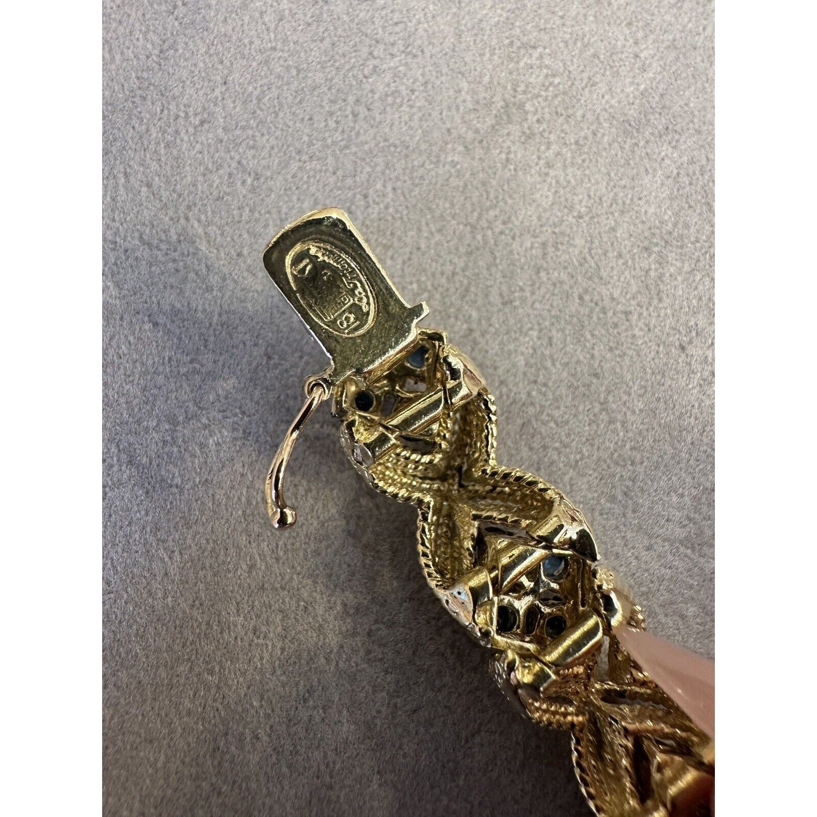 La Triomphe Sapphire and Diamond "X" Bracelet in 18k Yellow Gold