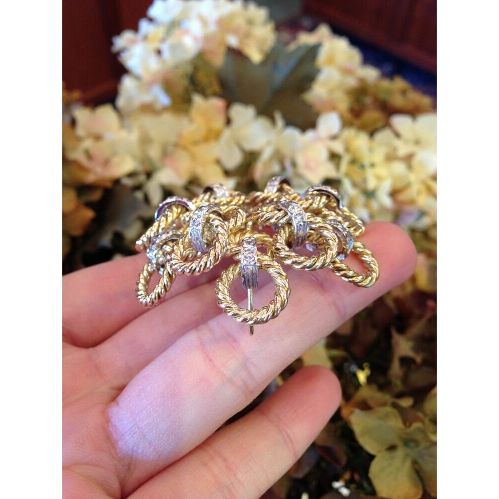 Diamond and Twisted Rope Circular Pin/Pendant in 14K Gold