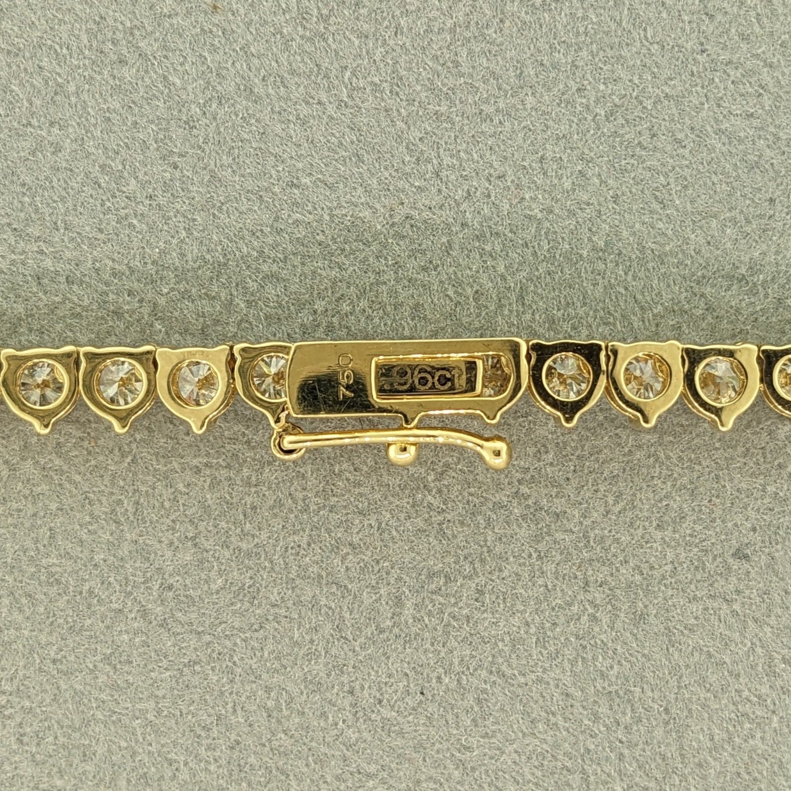 Natural Diamond Tennis Necklace 14.96 ctw in 18k Yellow Gold 16.5"