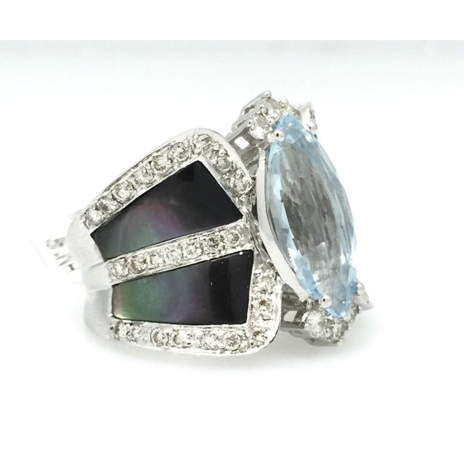 Marquise cut Aquamarine & Diamond Ring in 18K White Gold