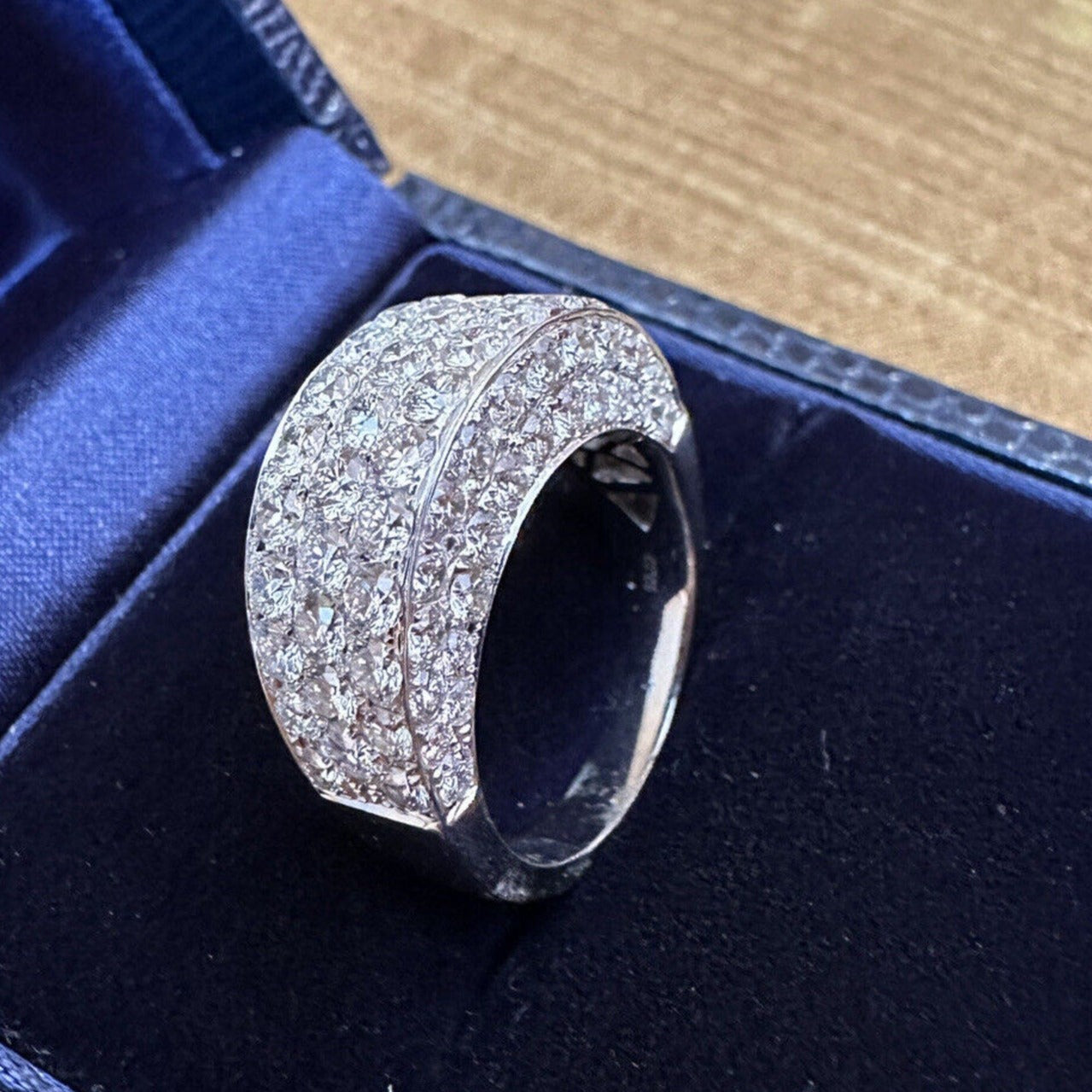3.23 carats total weight Diamond Band Dome Ring in 18k White Gold