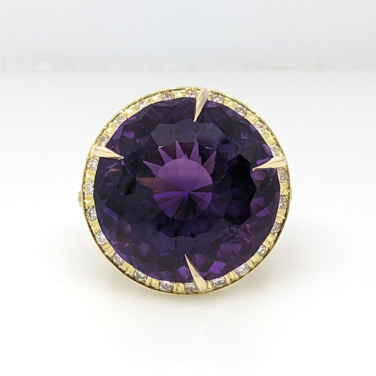 GIA Round Amethyst 29.51 ct and Diamond Dragon Ring in 18k Yellow Gold