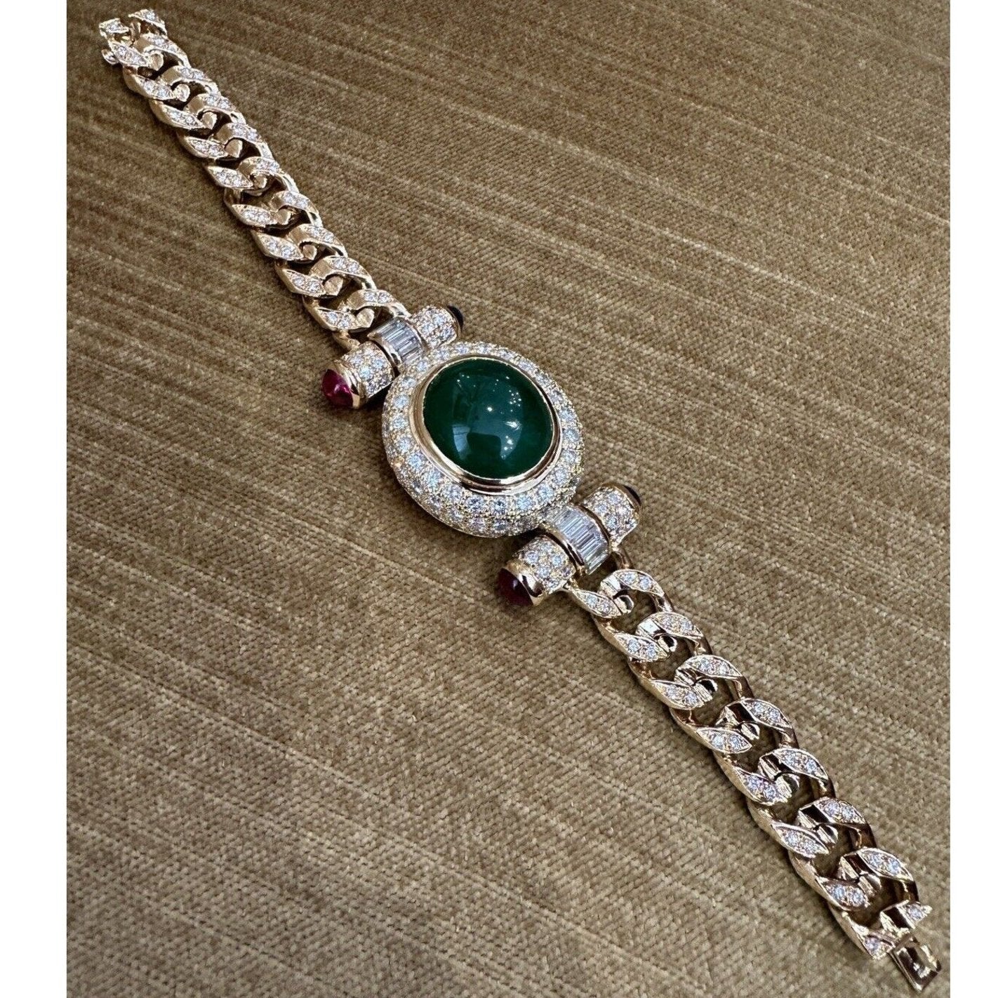 GIA 15.71 carat Jade and Diamond Curb Link Bracelet in 18k Yellow Gold