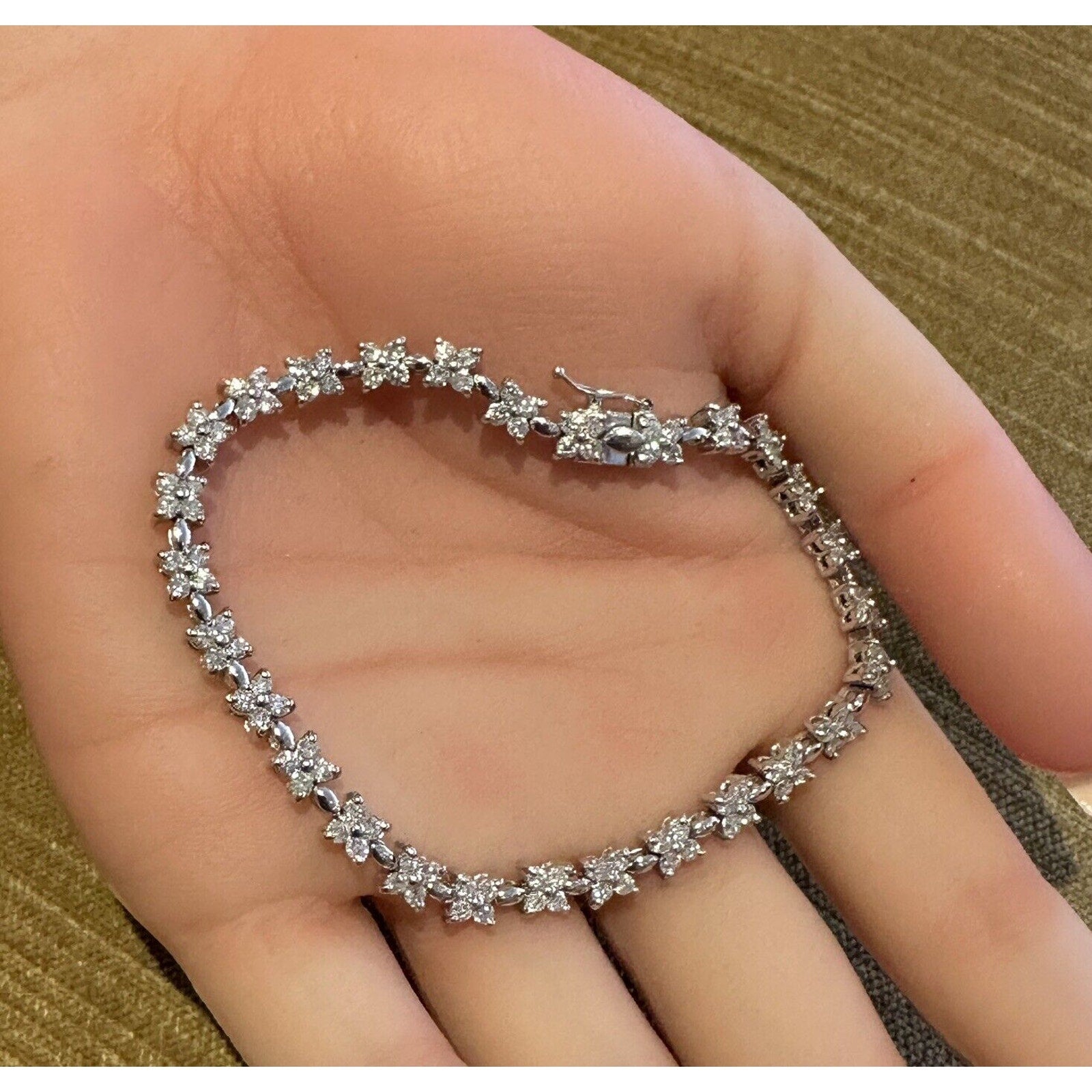 Natural Diamond Floret Bracelet 3.00 cttw in Platinum