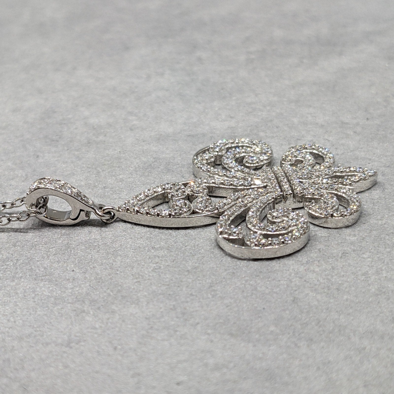 Diamond Fleur de Lis Pendant Necklace in 18k/14k White Gold