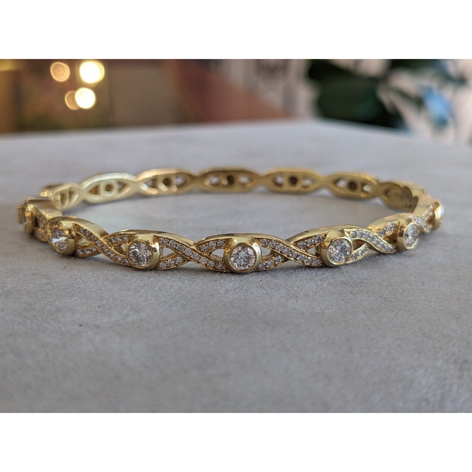 Diamond Braided Bangle Bracelet Hinged in 18k Yellow Gold
