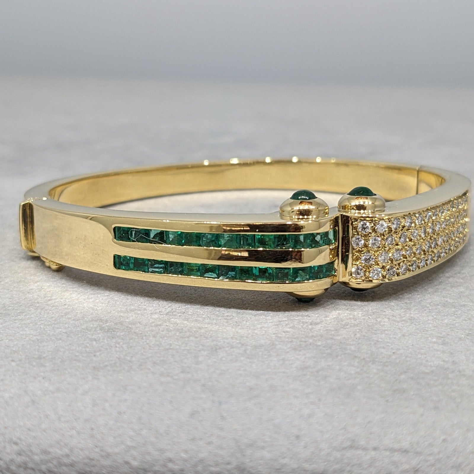 Emerald and Diamond Hinged Bangle Bracelet in 18k Yellow Gold