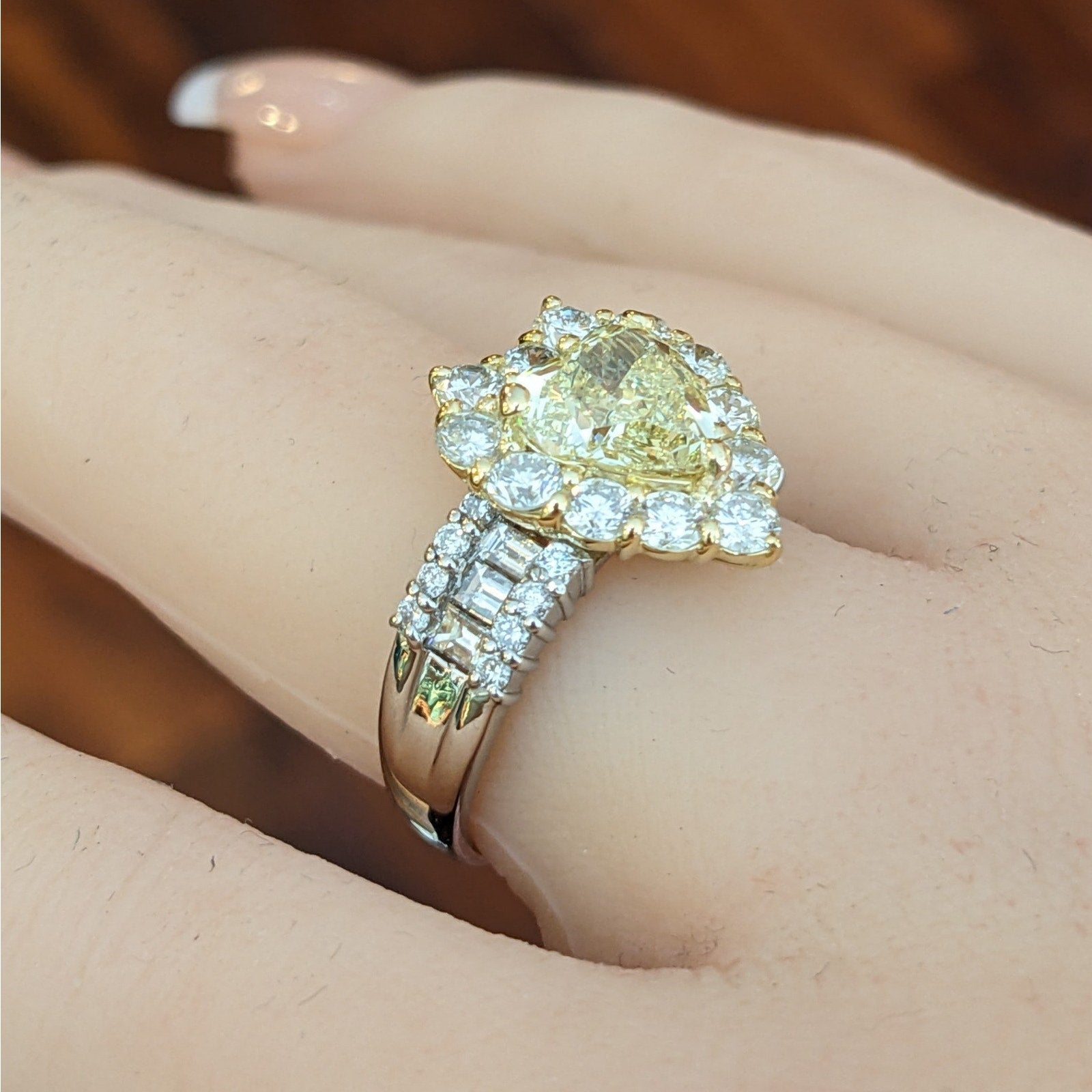 GIA 2.02 ct Fancy Yellow Heart Diamond in Platinum Diamond Ring