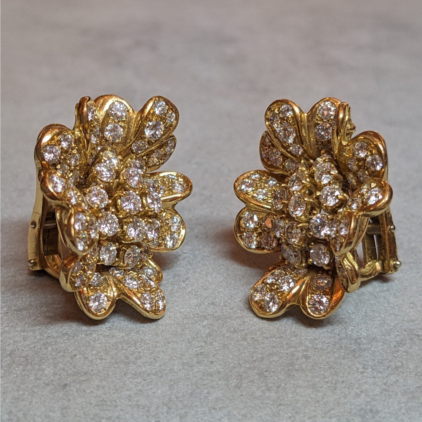 Natural Diamond Flower Cluster Earrings in 18k Yellow Gold