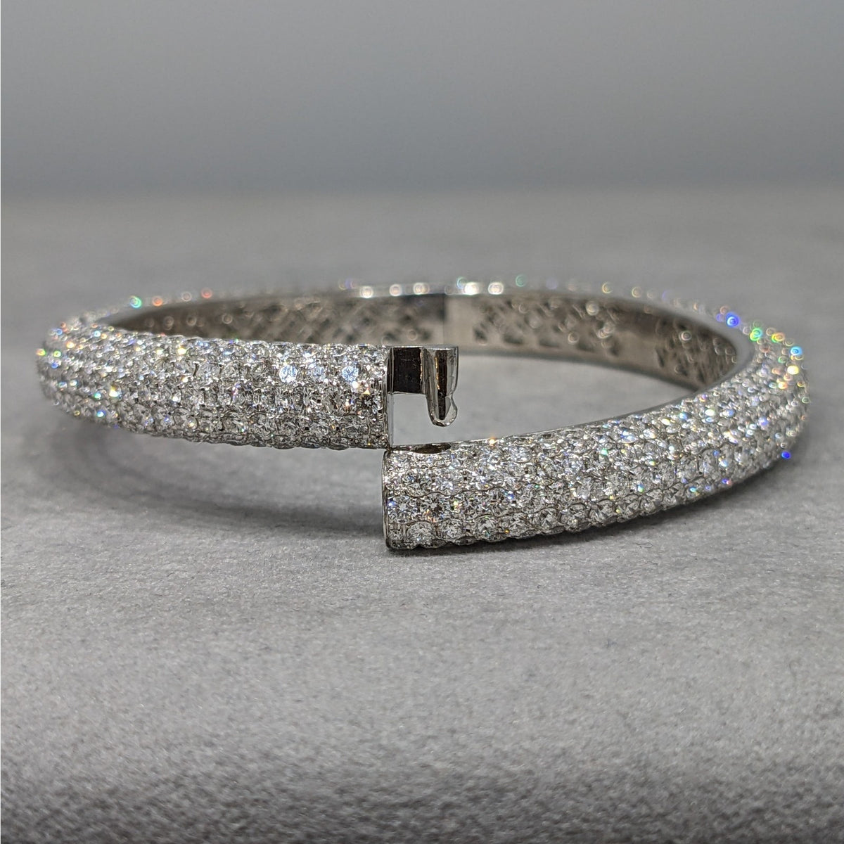 Natural Diamond Pave Bangle Bracelet 16.23 cttw in 18k White Gold
