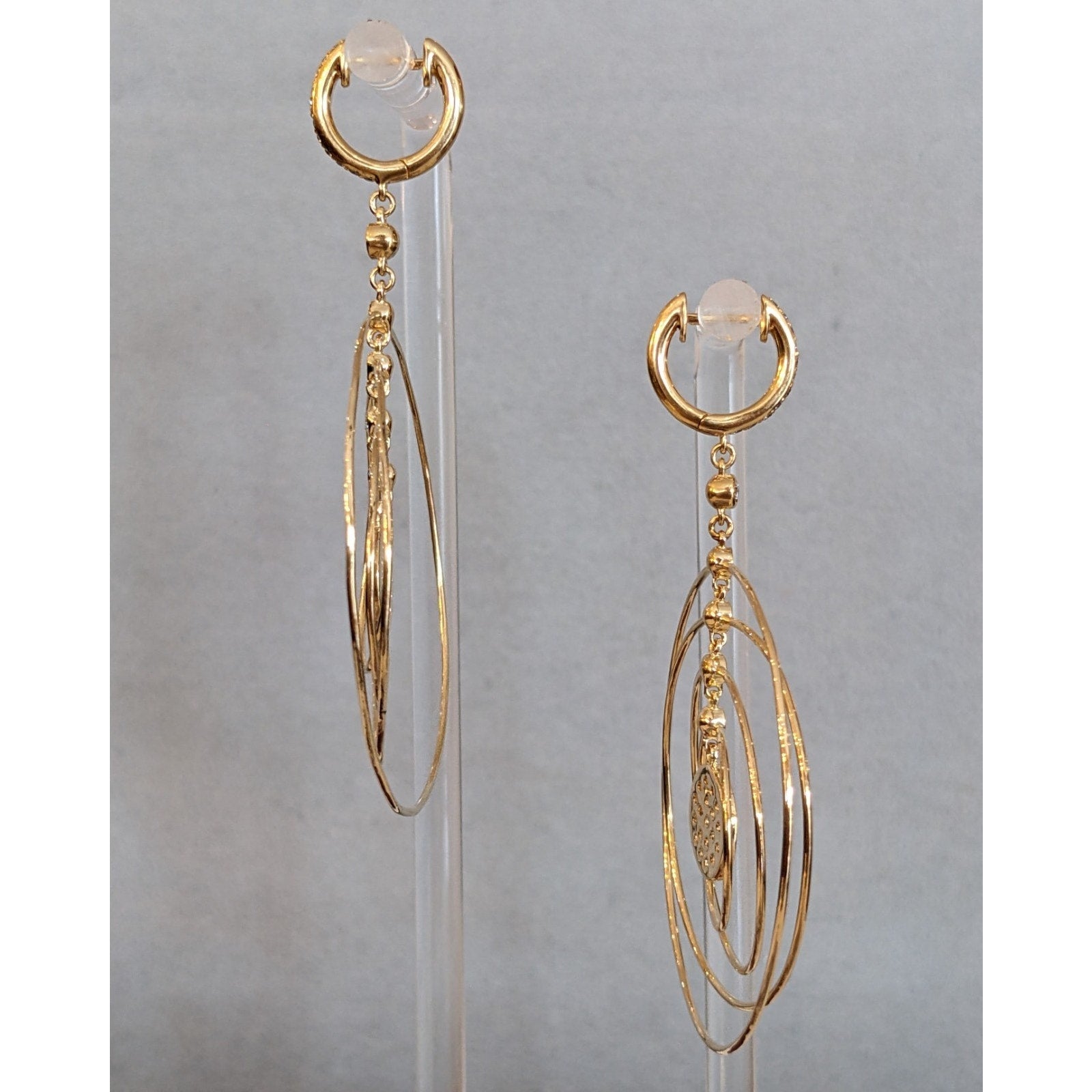 Diamond Circle Hoop Dangle Drop Earrings in 18k Yellow Gold