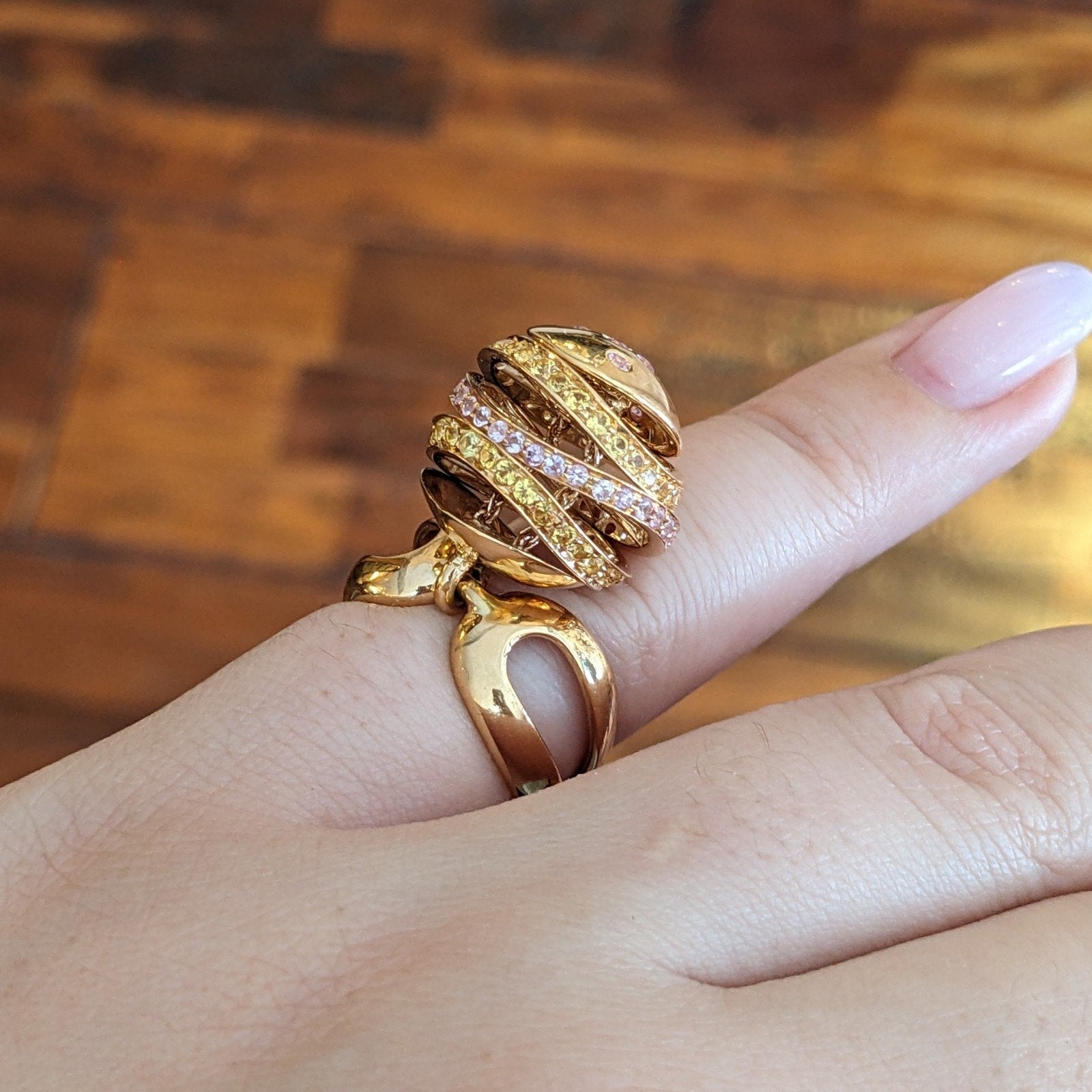 iO Si Italy Pink and Yellow Sapphire Bauble Ring in 18k Yellow Gold