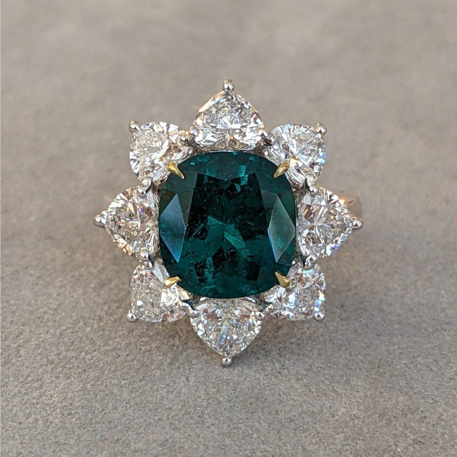 GIA Natural Emerald 4.83 ct with Heart Diamonds Ring in 18k White Gold
