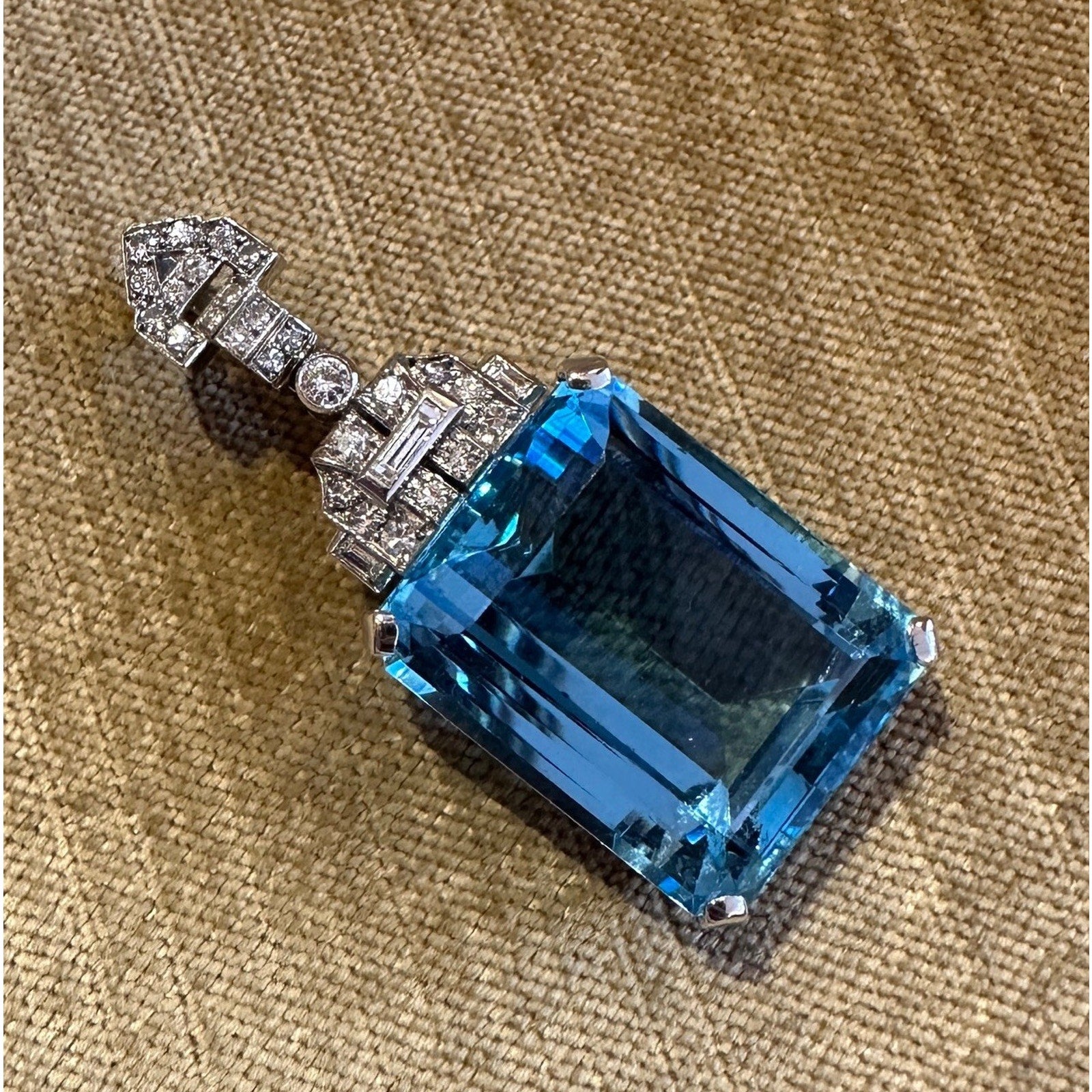 GIA 45 ct Aquamarine Santa Maria Blue & Diamond Art Deco Brooch Platinum