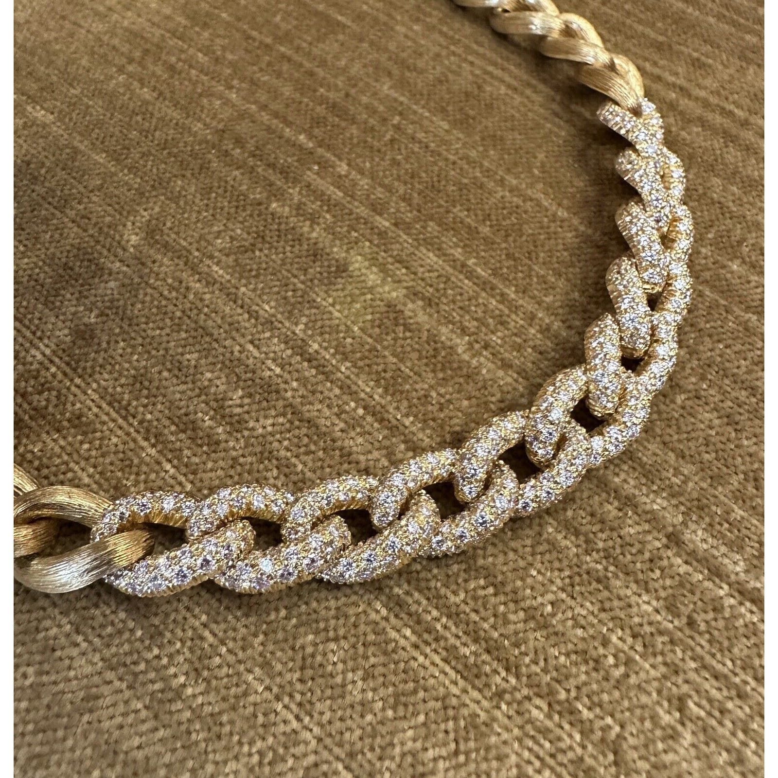Henry Dunay Curb Diamond Sabi Link Necklace in 18k Yellow Gold - HM2480S