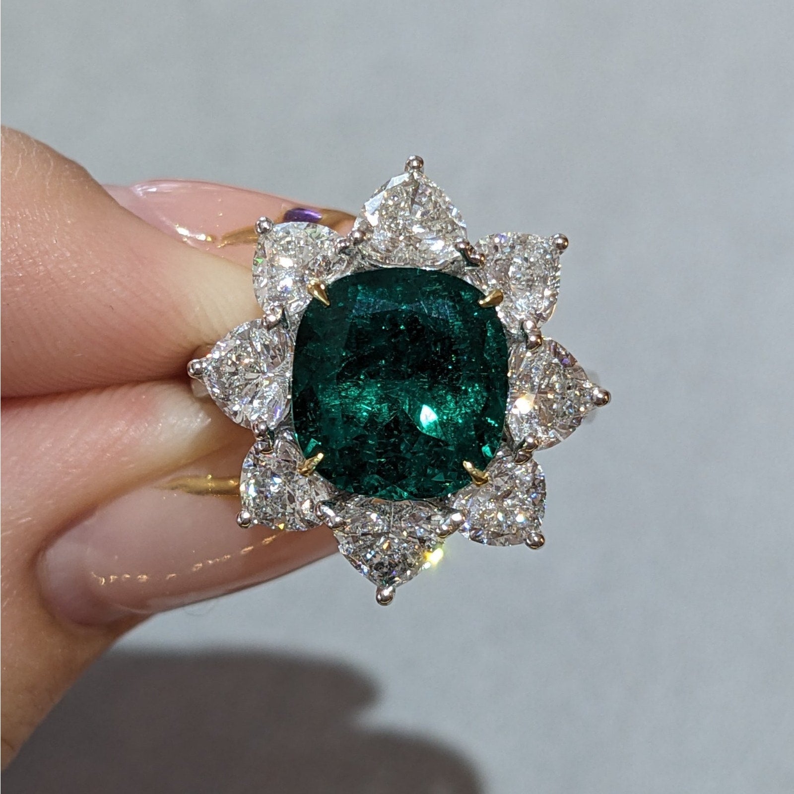 GIA Natural Emerald 4.83 ct with Heart Diamonds Ring in 18k White Gold