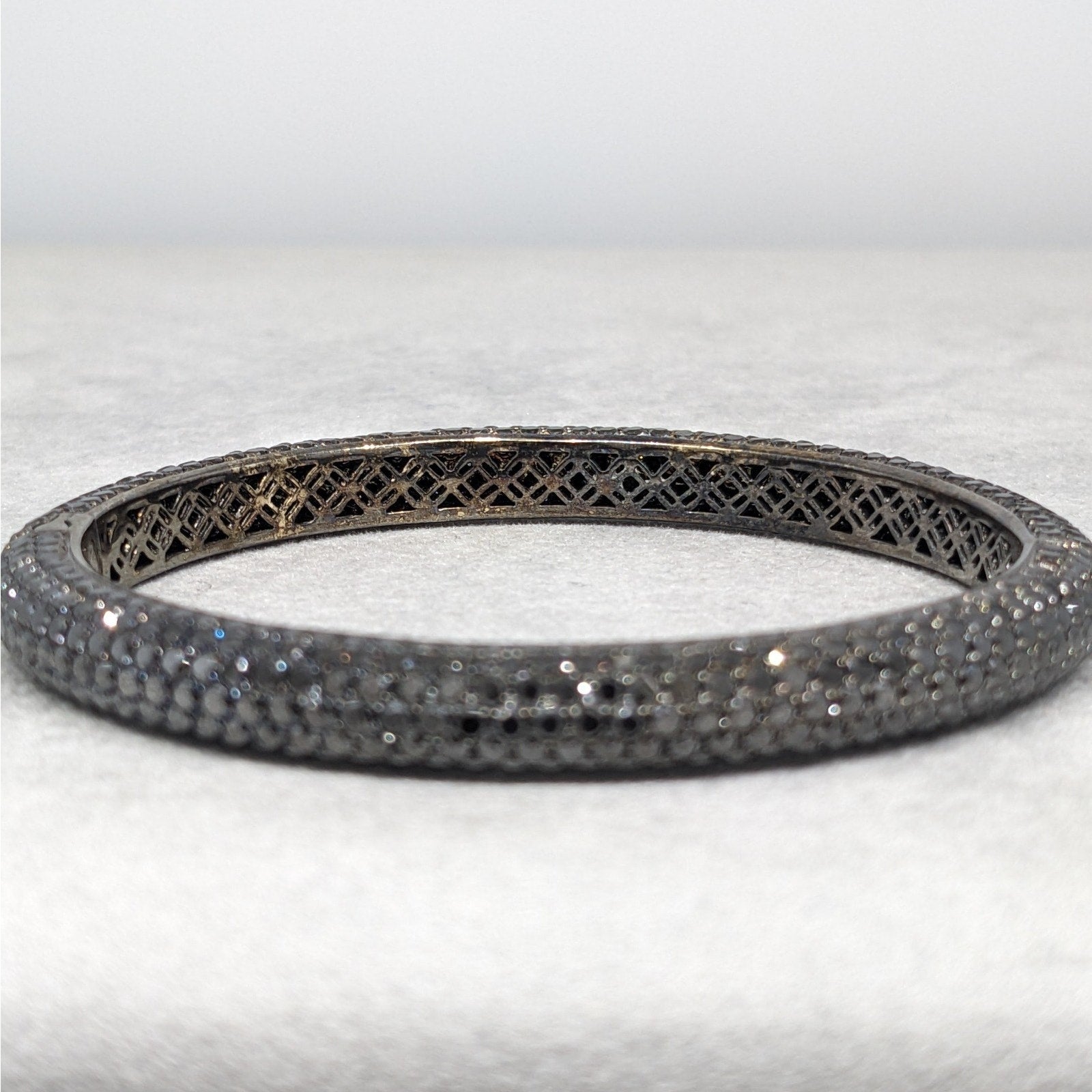 Natural Black Diamond Pave Bangle Bracelet 17.70 cttw in 18k Gold