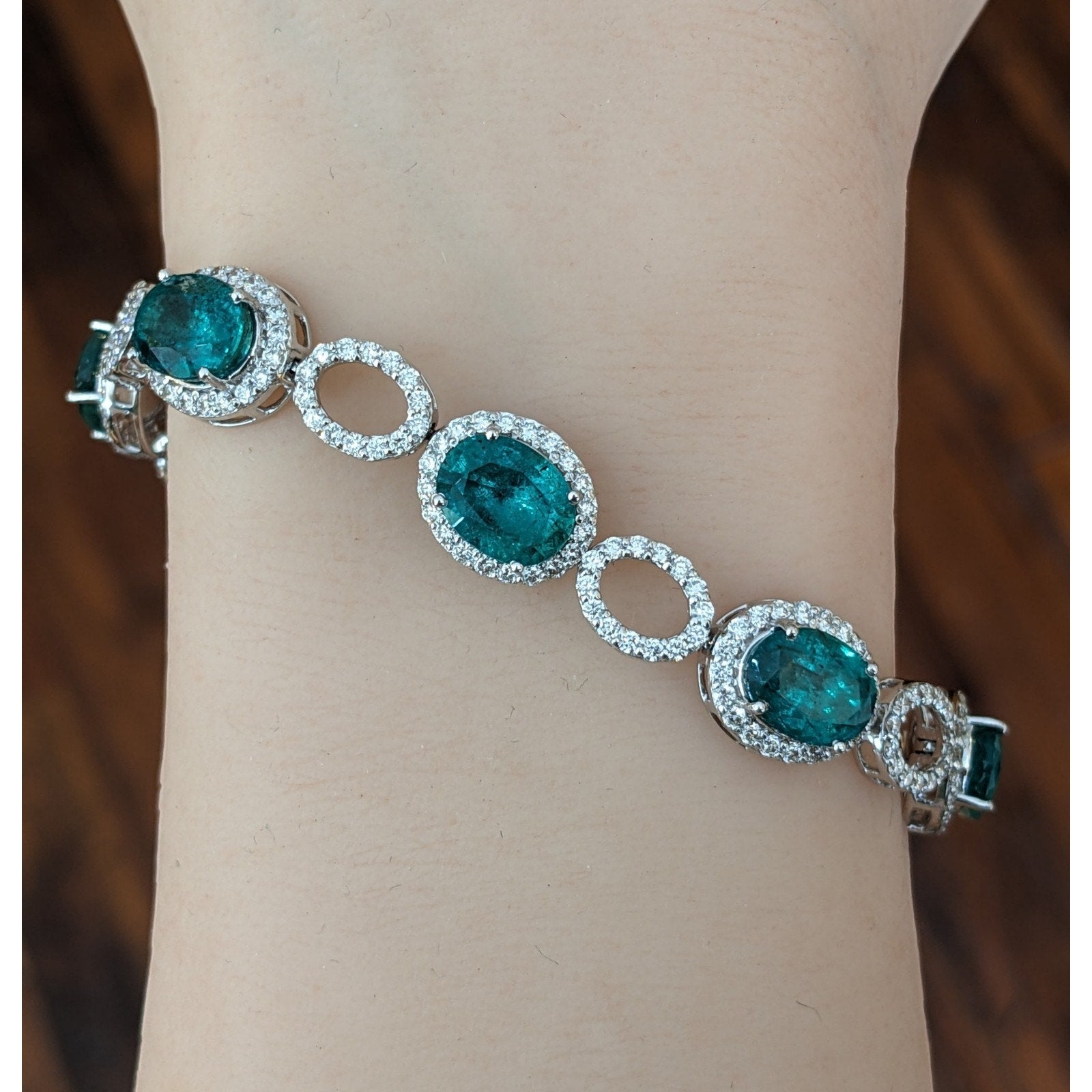 GIA Oval Emerald and Diamond Link Bracelet in 18k White Gold