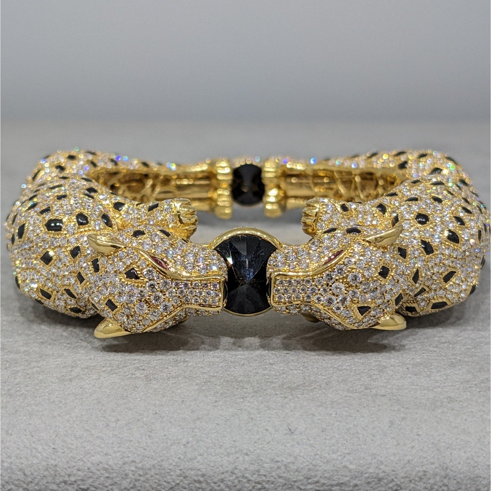 Double Panther Diamond Pave Bangle Bracelet in 18k Yellow Gold