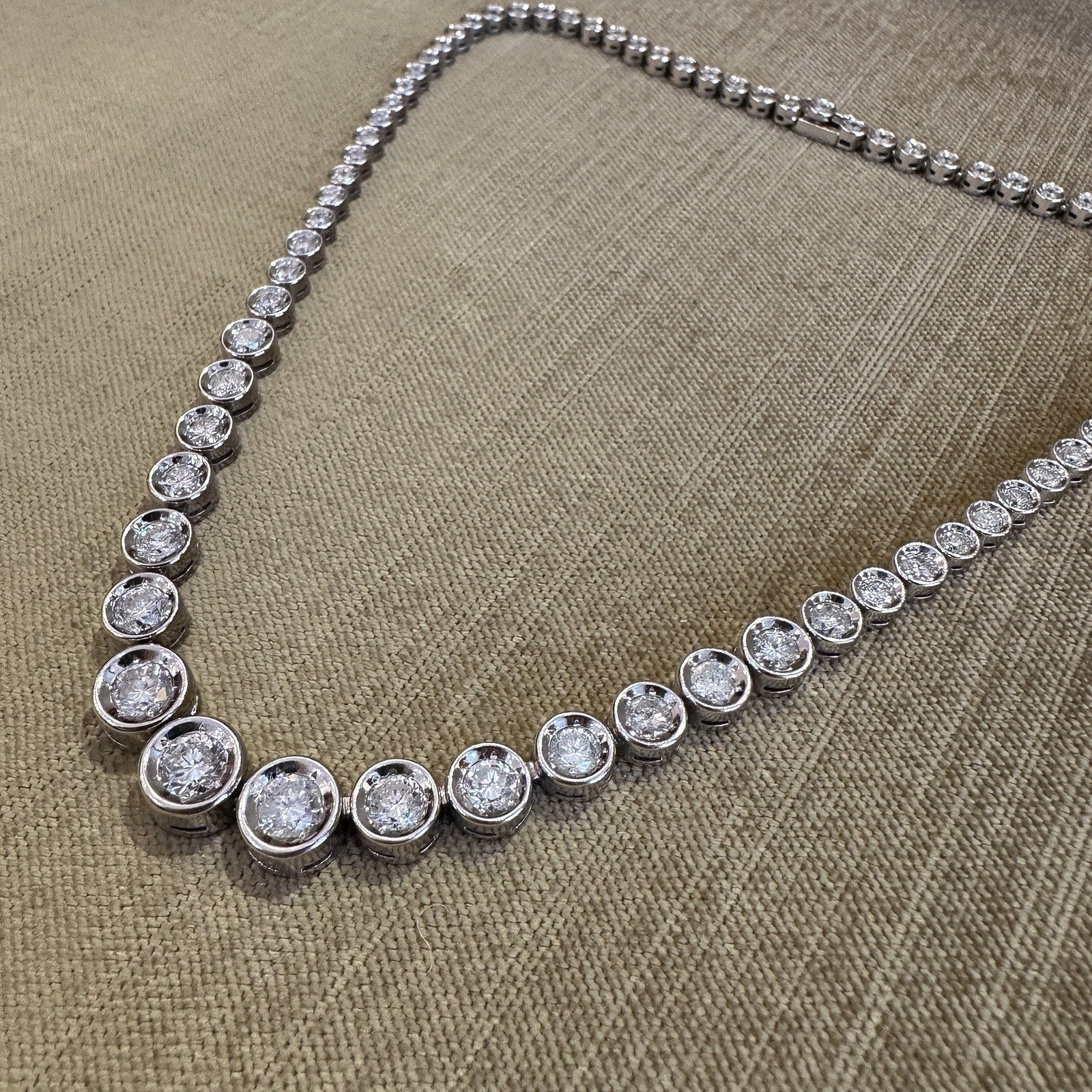 10.00 carats Bezel Set Diamond Tennis Necklace in Platinum 15 5/8"