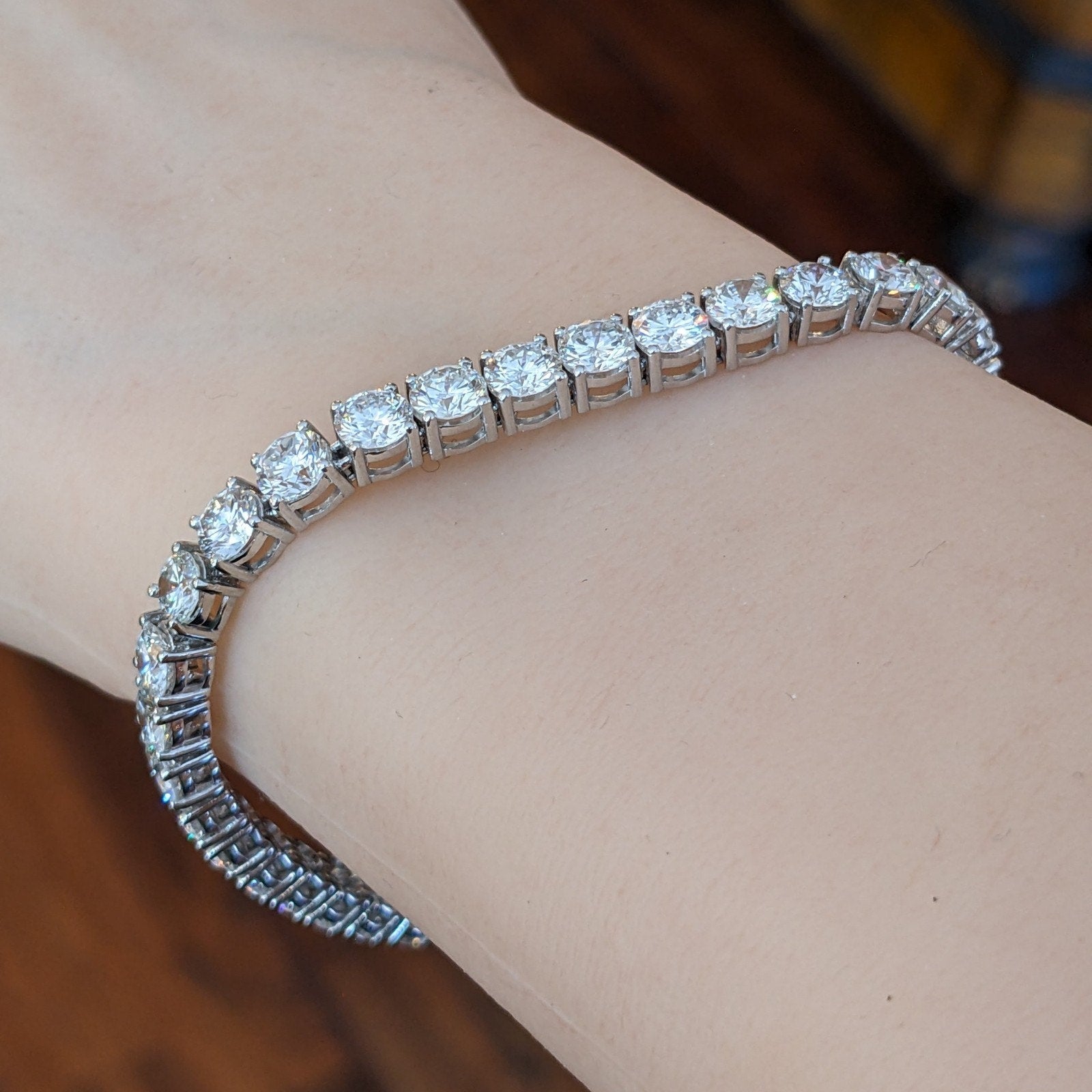 Natural Round Diamond Tennis Bracelet 13.00 ctw in 18k White Gold & Platinum