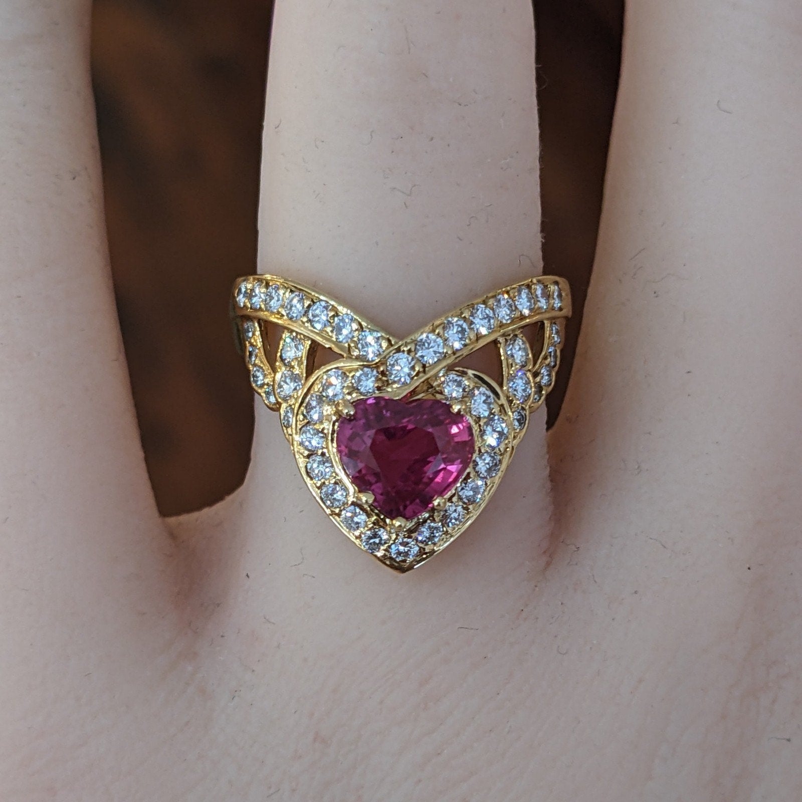 Natural 1.40 ct Heart-shaped Ruby and Diamond Ring in 18k Yellow Gold