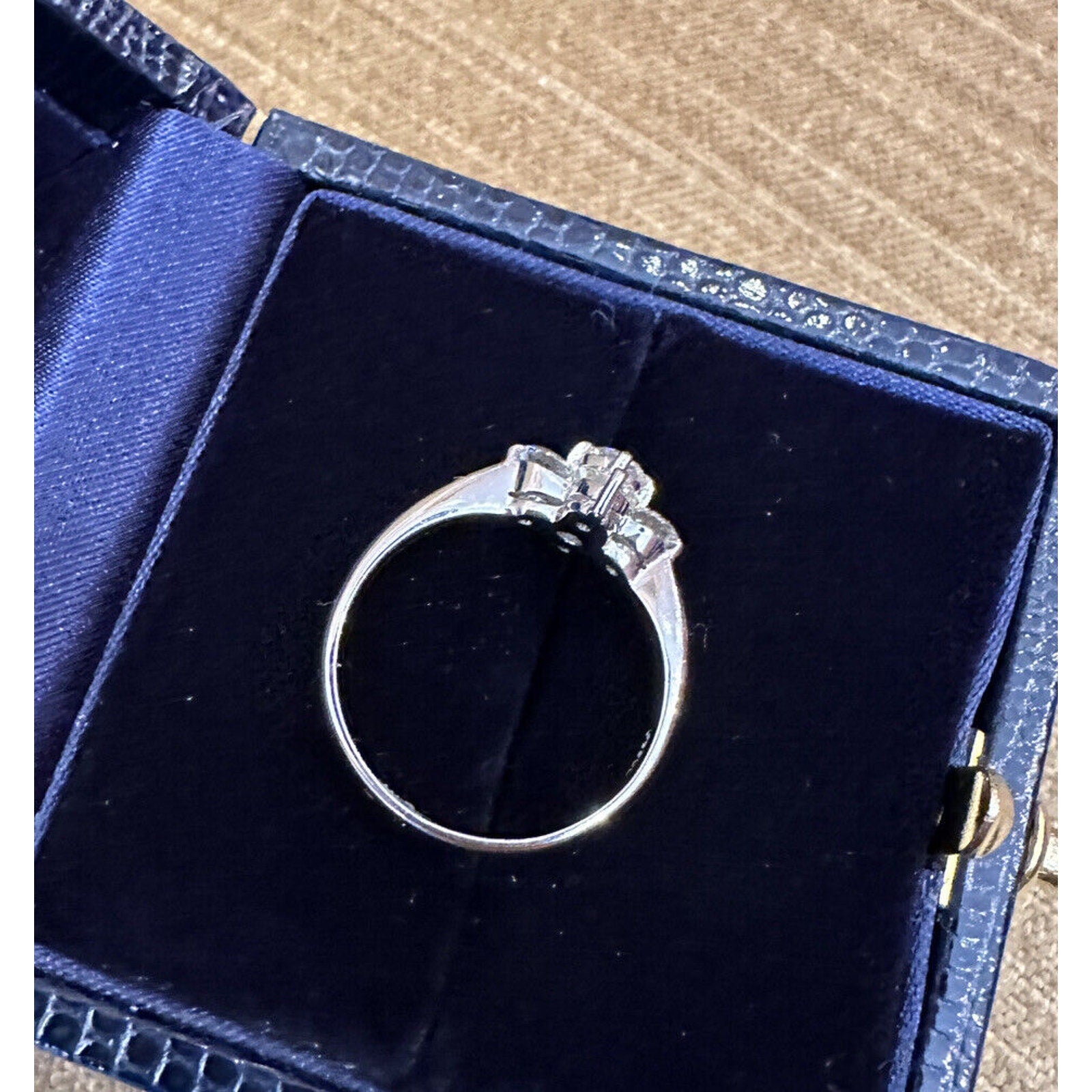 1.00 cttw Round Diamond Flower Floret Ring in Platinum
