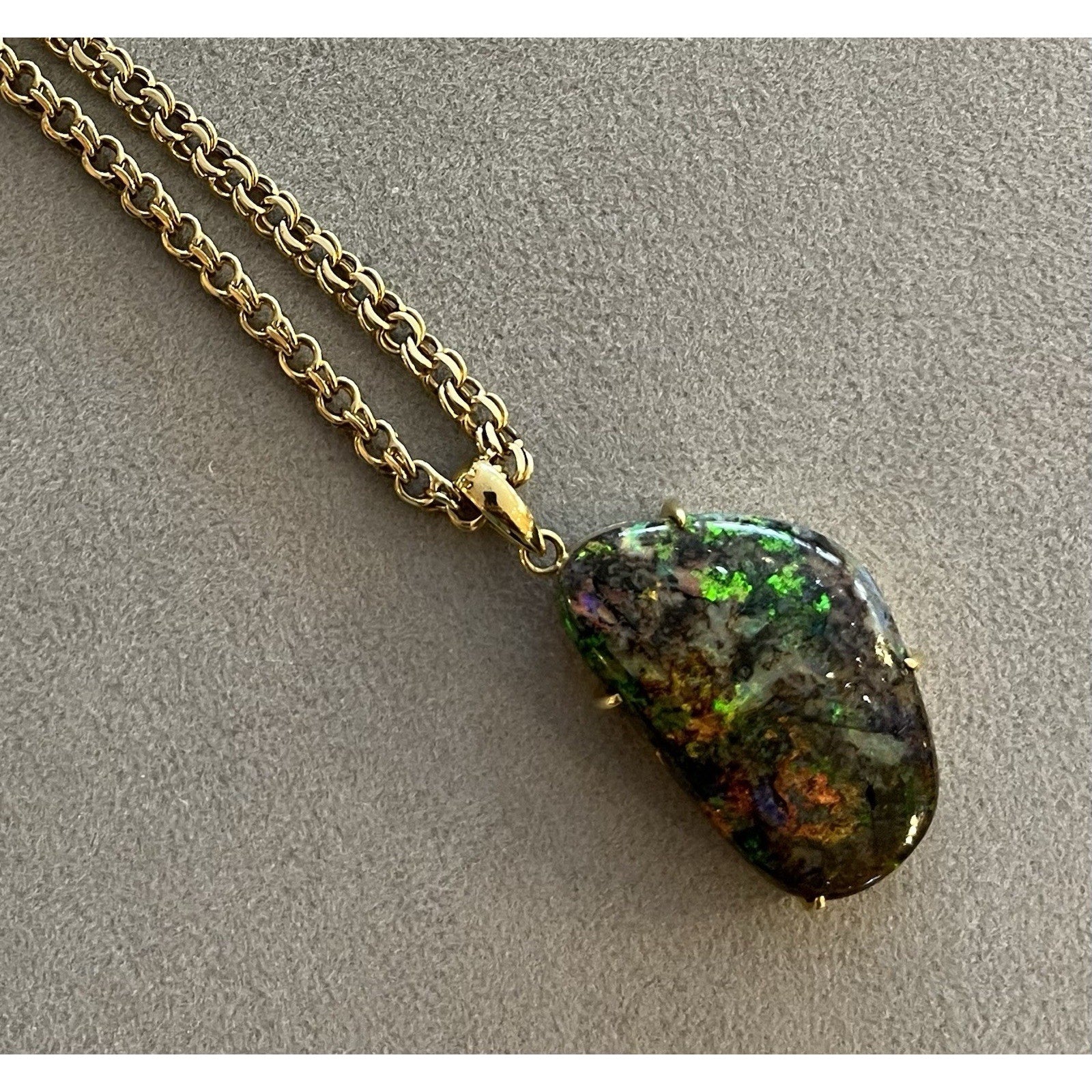 22.31 ct Boulder Opal Pendant Necklace in 18k/14k Yellow Gold