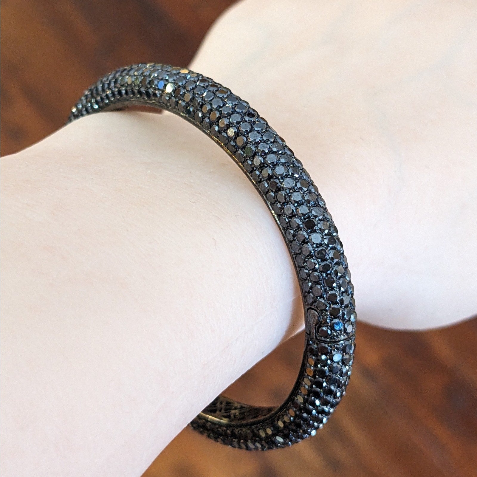 Natural Black Diamond Pave Bangle Bracelet 17.70 cttw in 18k Gold