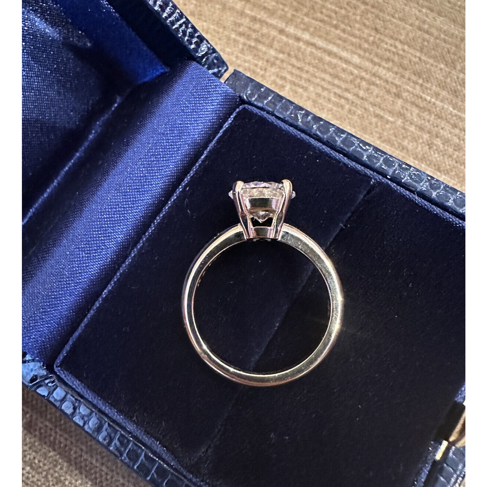 GIA 2.09ct Round Diamond Solitaire Engagement Ring in 18k Yellow Gold -HM2509SSE