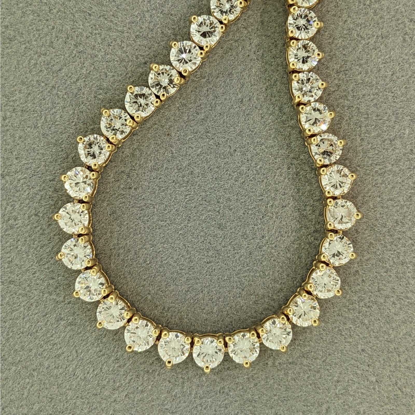 Natural Diamond Tennis Necklace 14.96 ctw in 18k Yellow Gold 16.5"