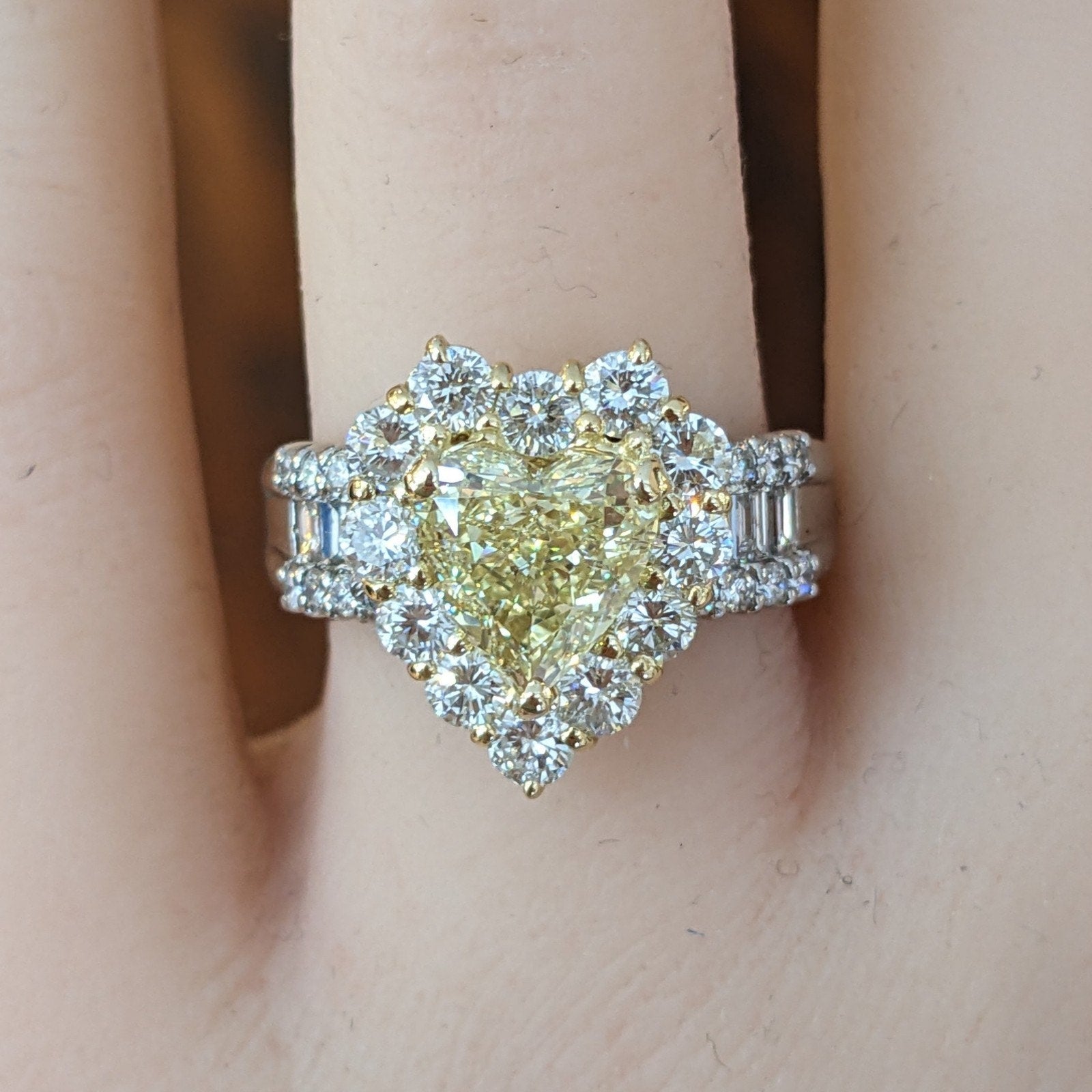 GIA 2.02 ct Fancy Yellow Heart Diamond in Platinum Diamond Ring